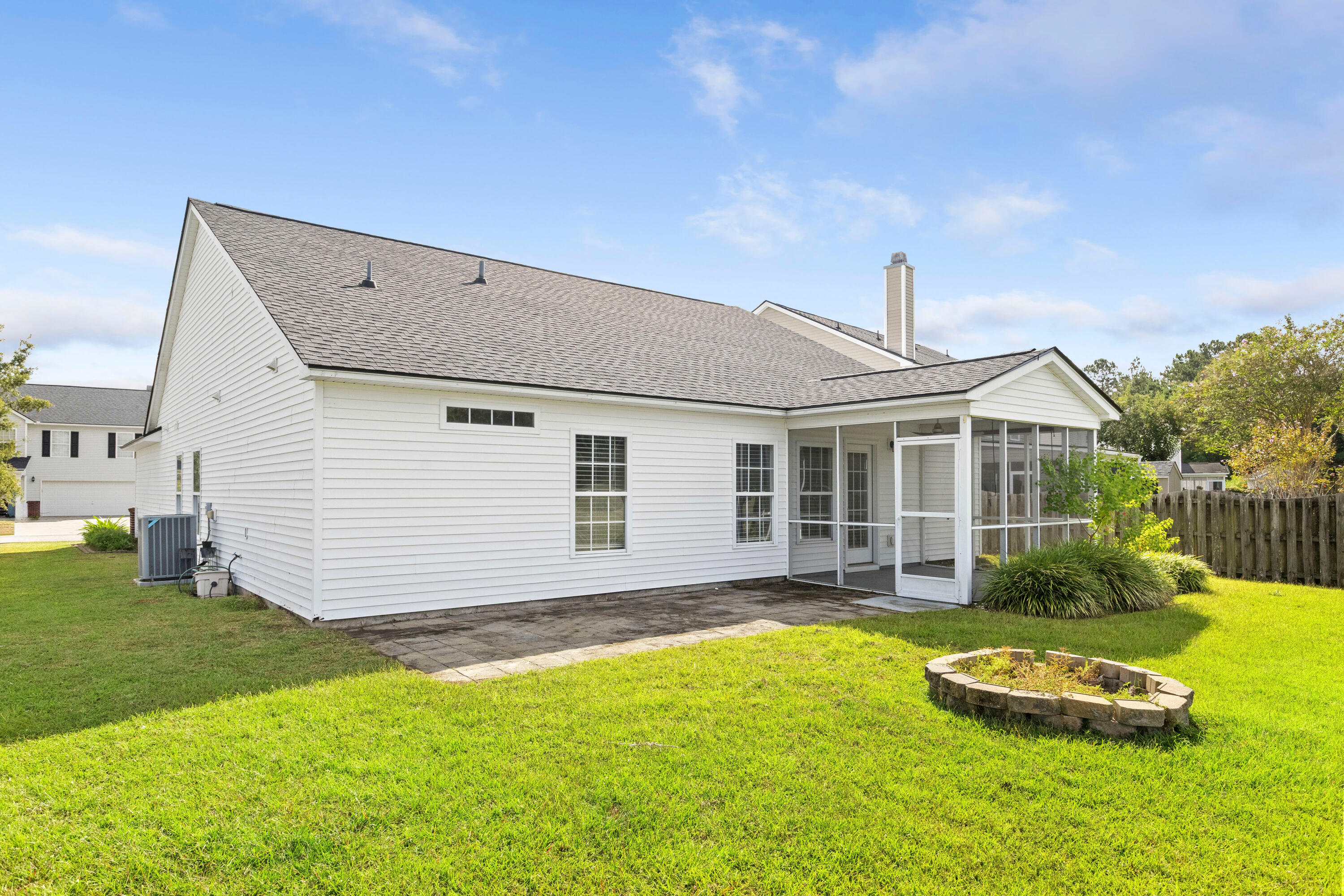 434 Dovetail Circle