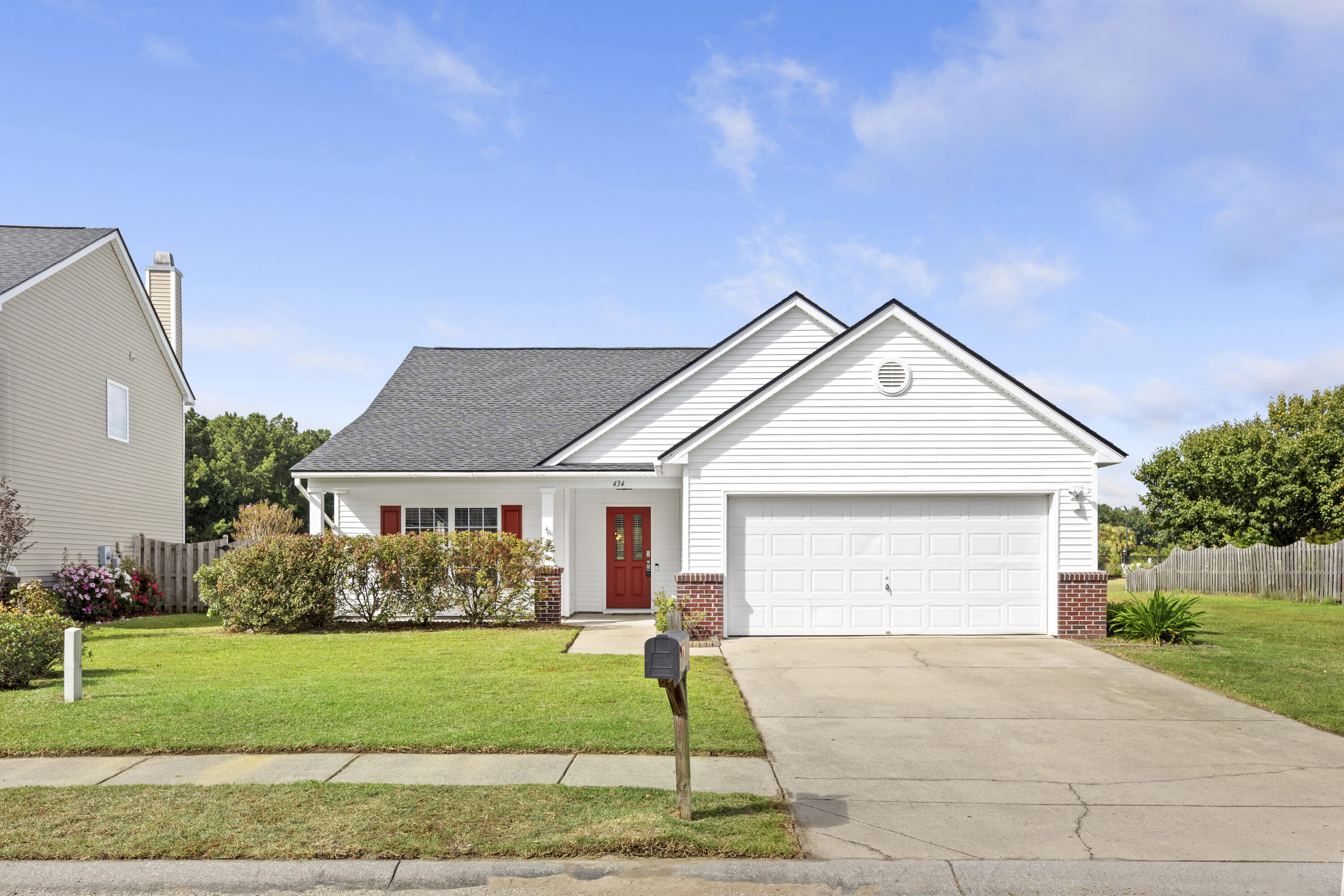 434 Dovetail Circle