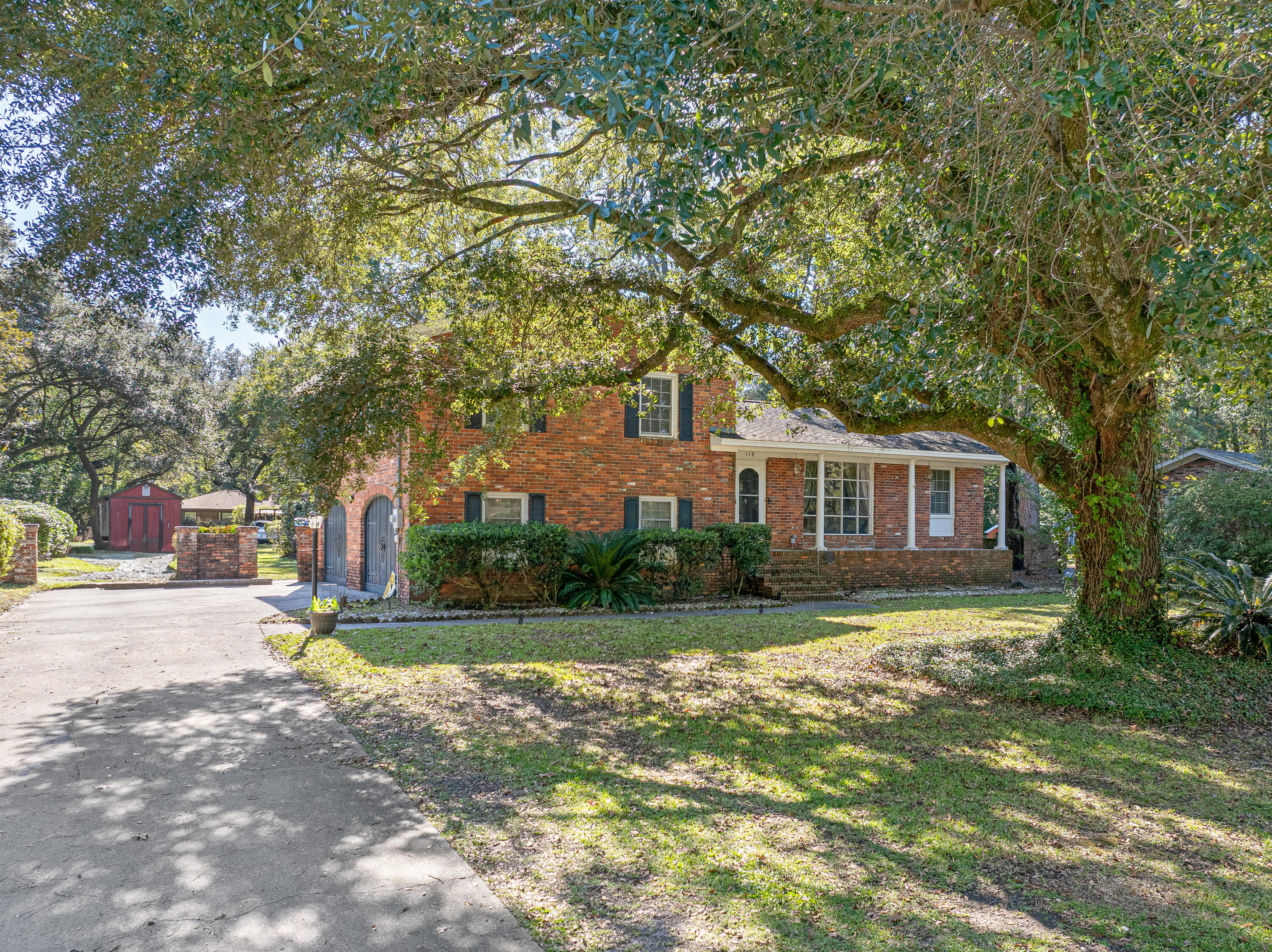 110 Harter Drive, Summerville