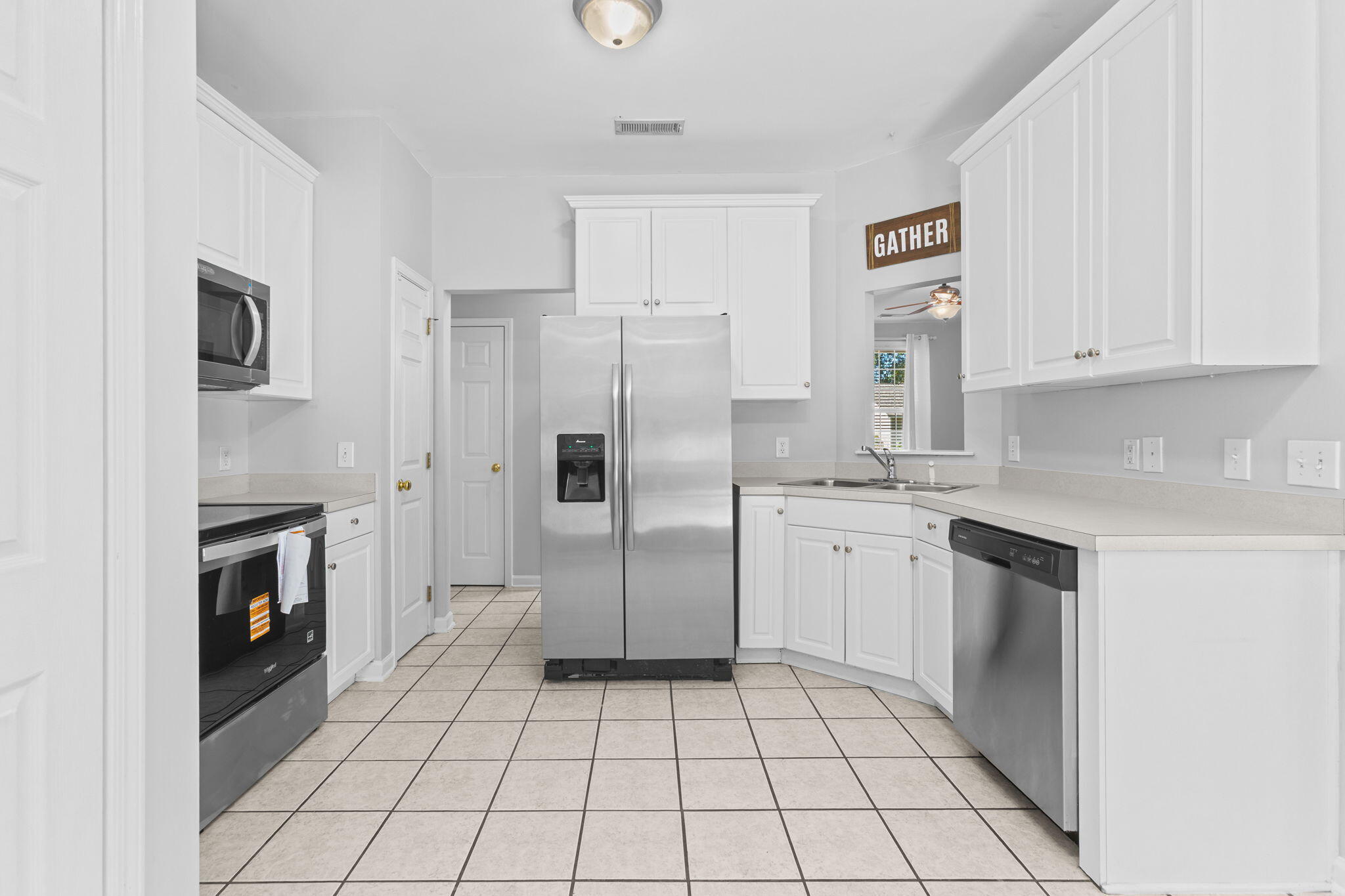 800 N Aylesbury Road