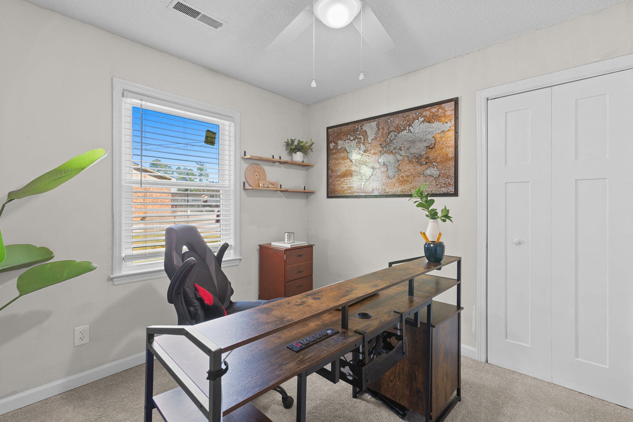 608 E 3rd North Street