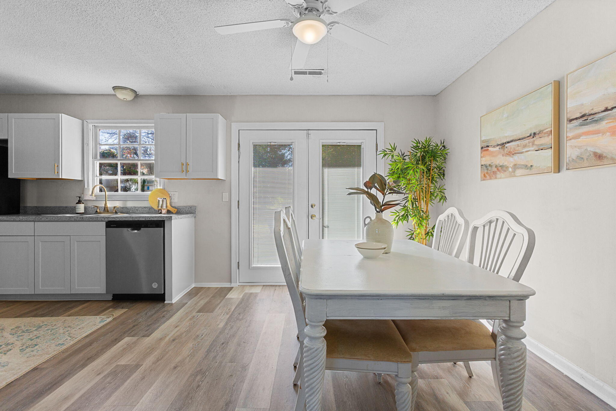 608 E 3rd North Street