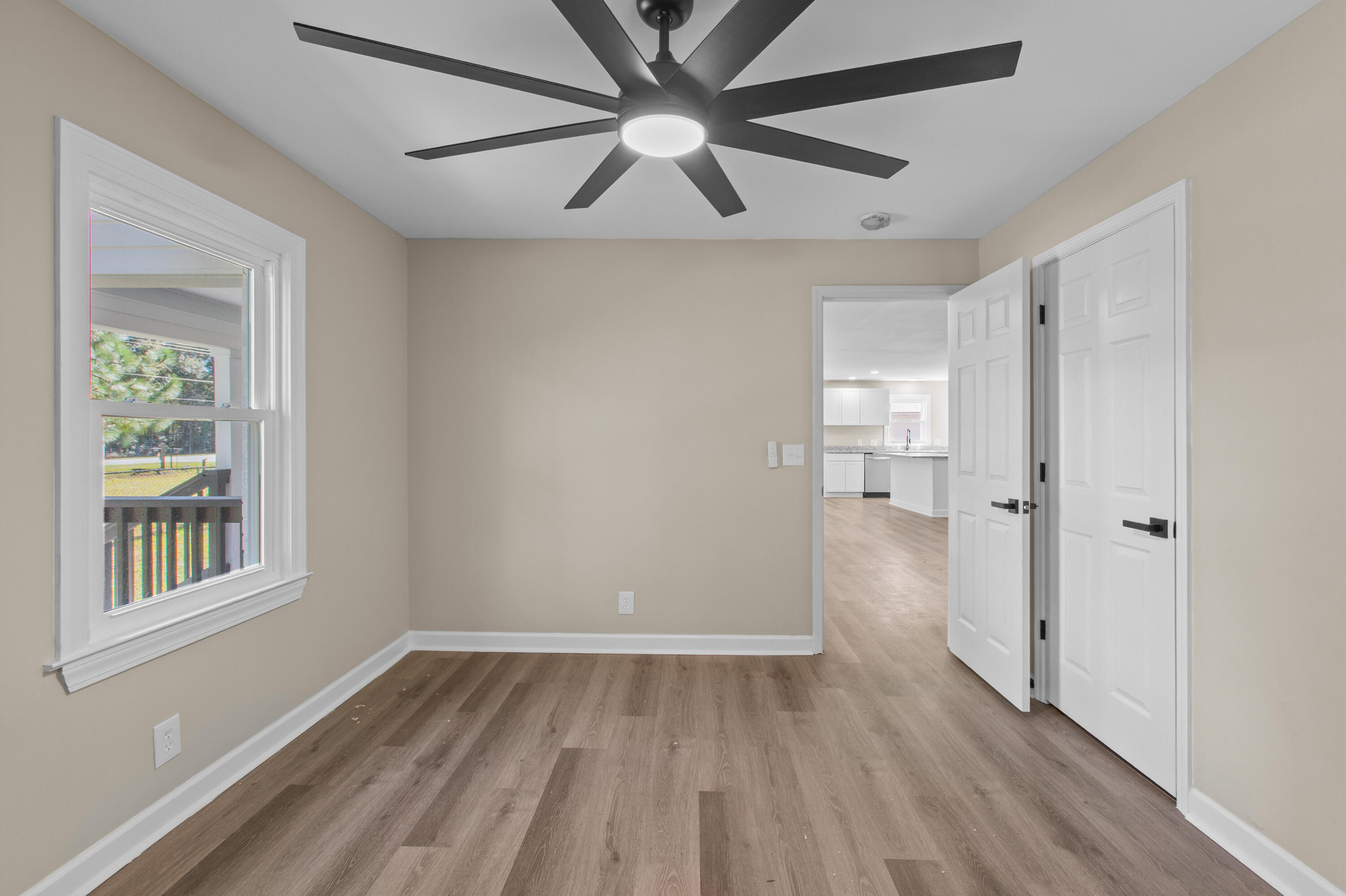 5253 Jefferies Highway