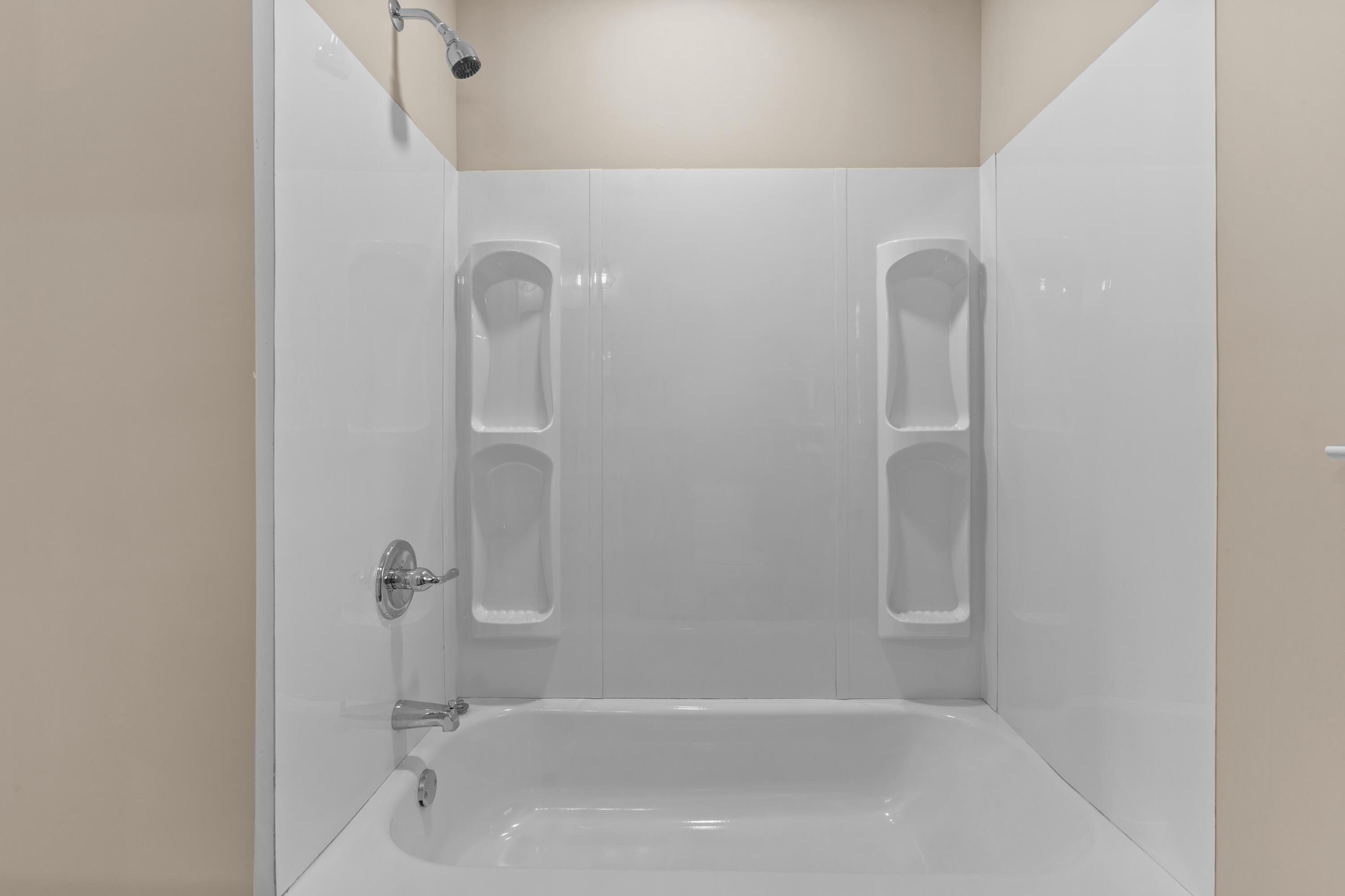 5253 Jefferies Highway