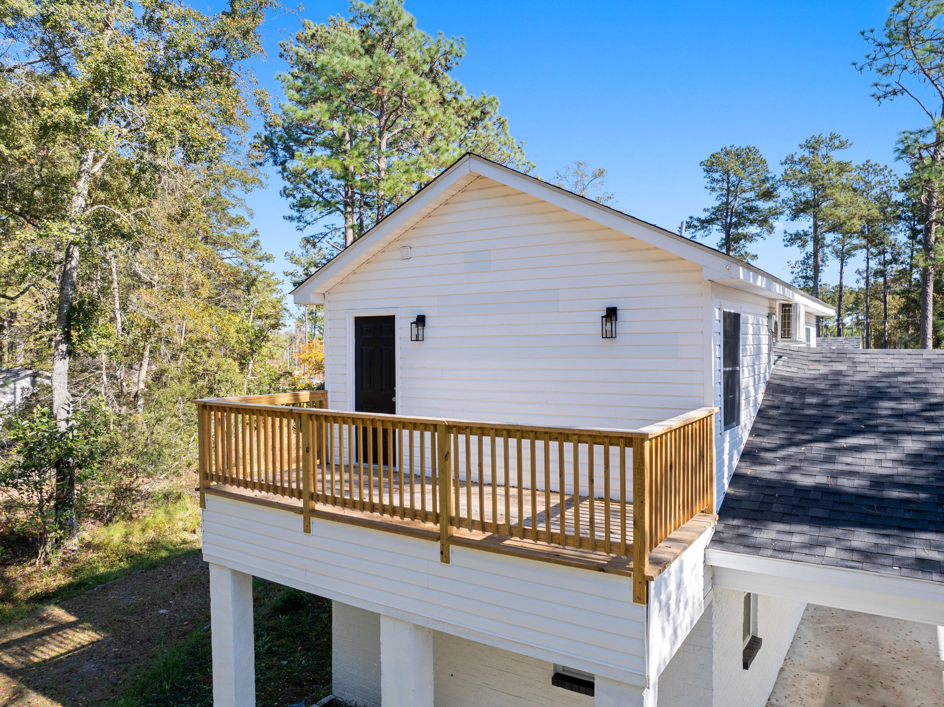 5253 Jefferies Highway