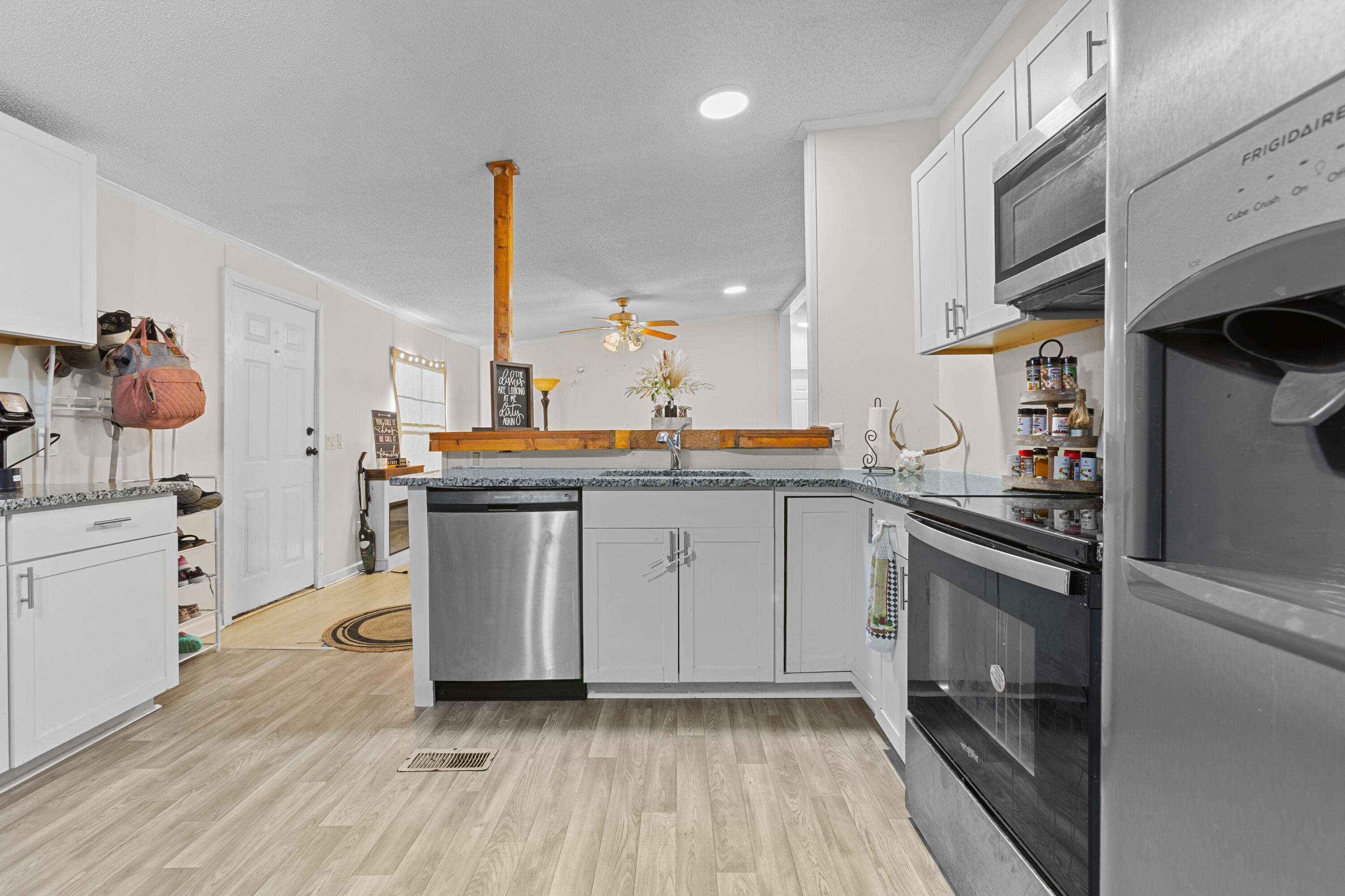 560 Hammond Cross Road