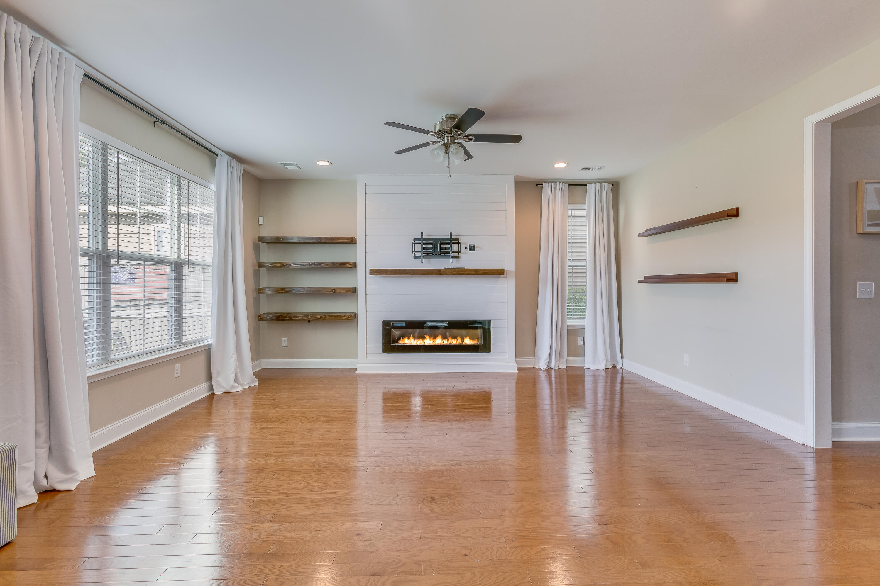 209 Palmetto Walk Drive