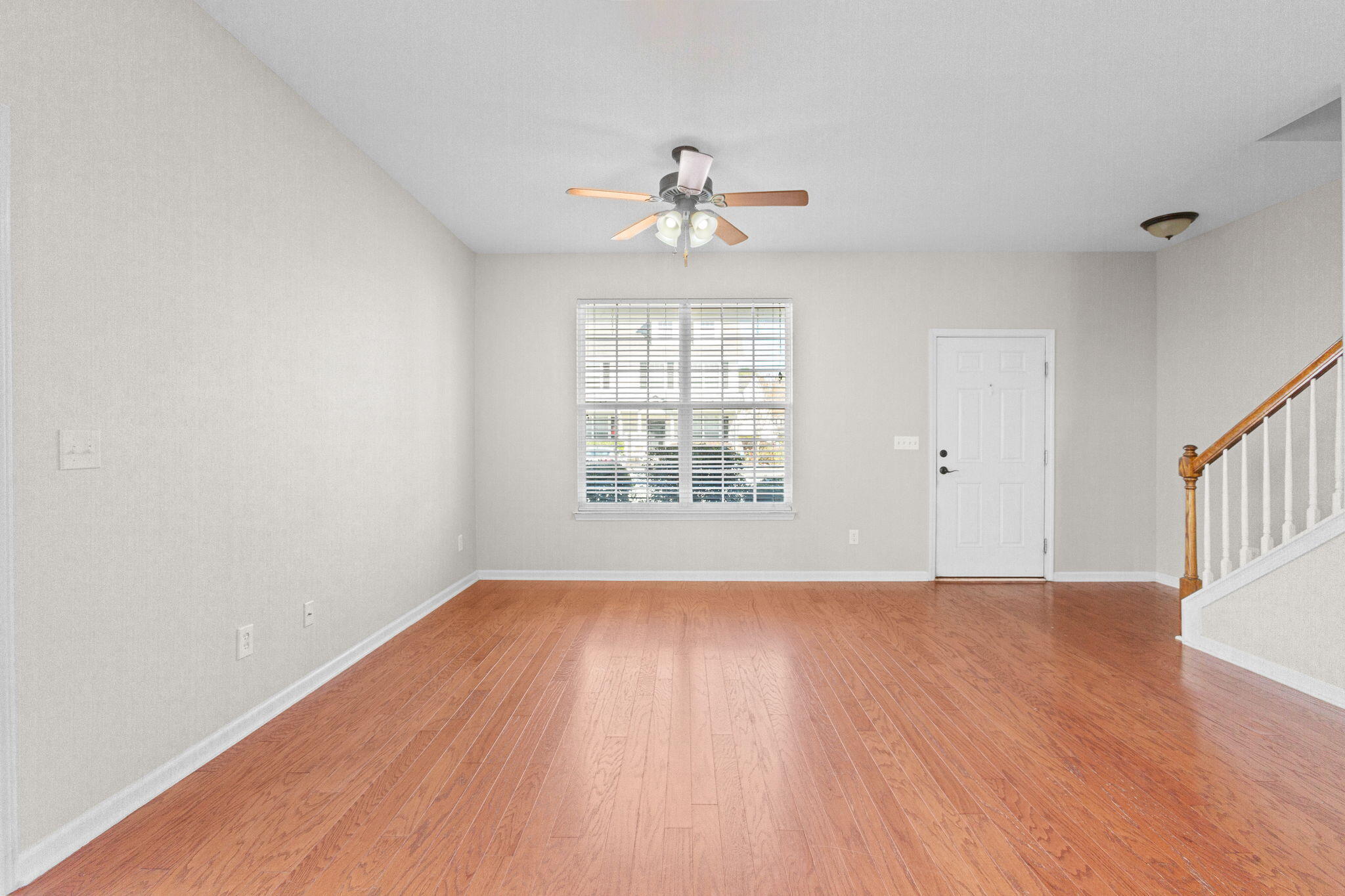 821 Hemingway Circle