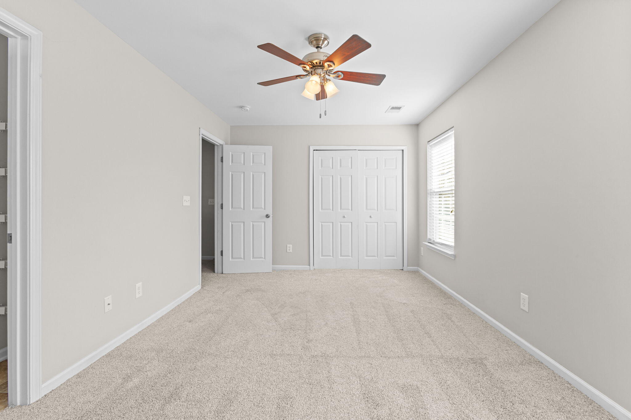 821 Hemingway Circle