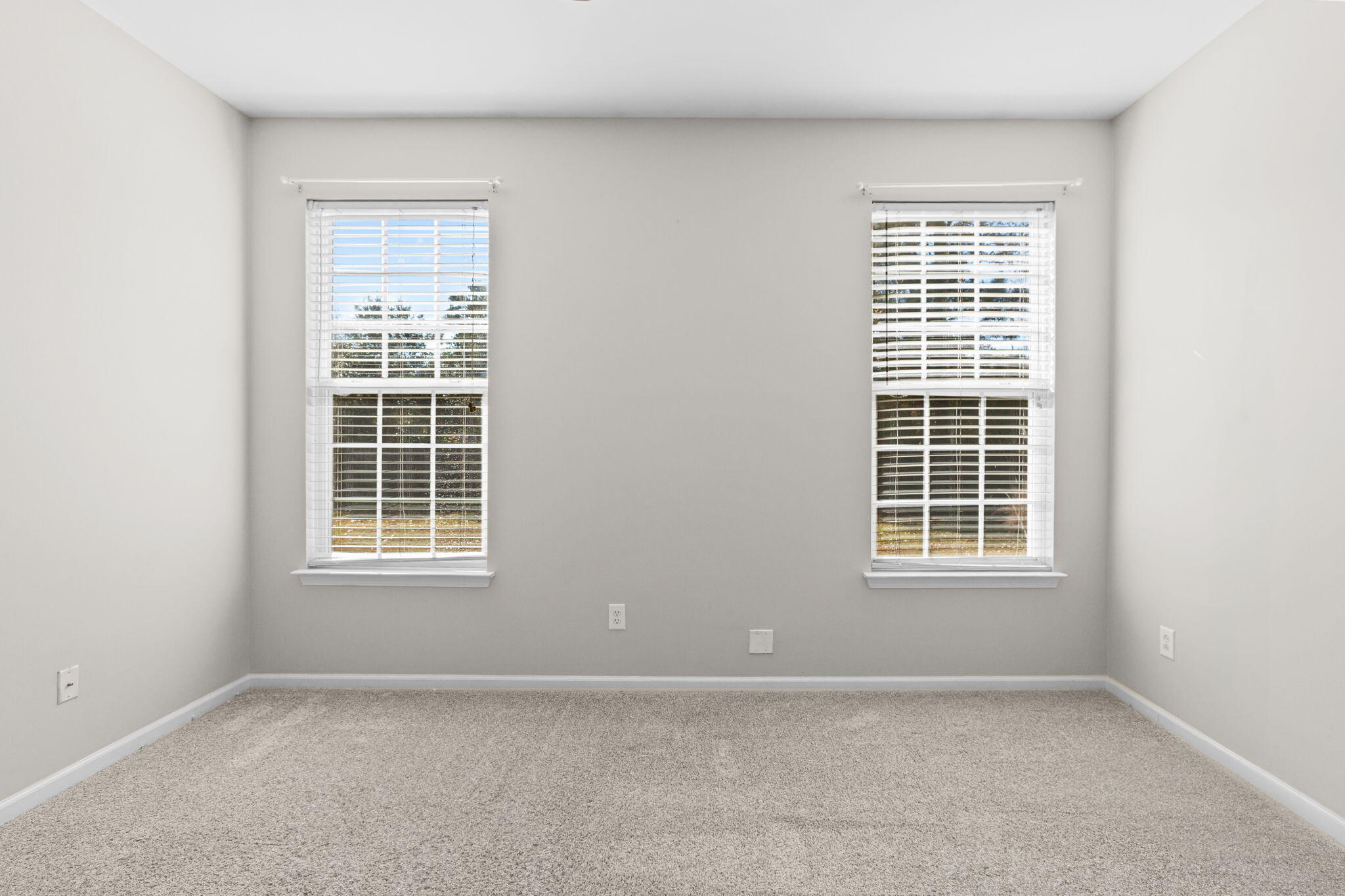 821 Hemingway Circle