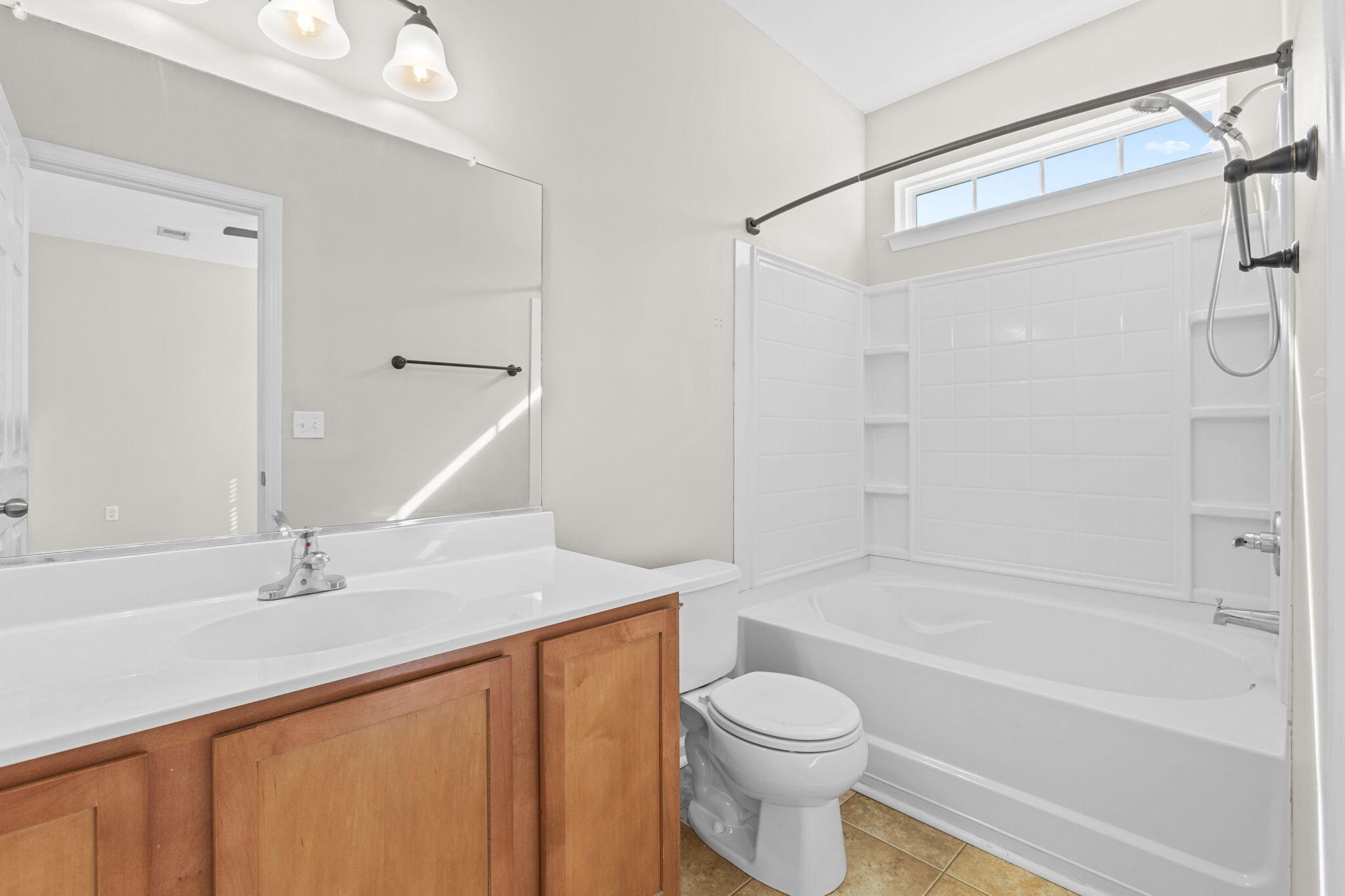 821 Hemingway Circle