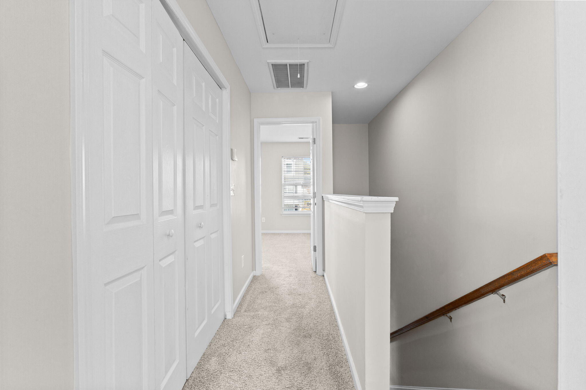 821 Hemingway Circle