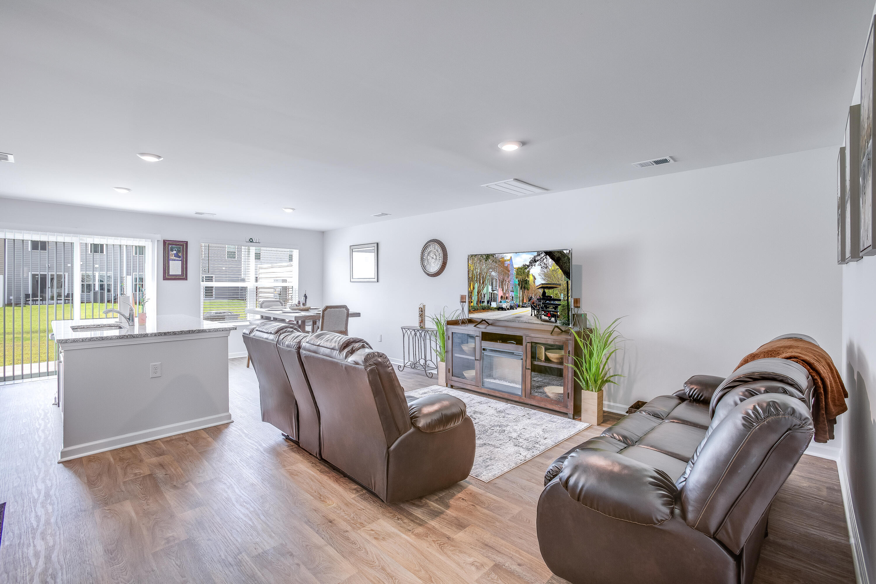 266 Ivory Shadow Road