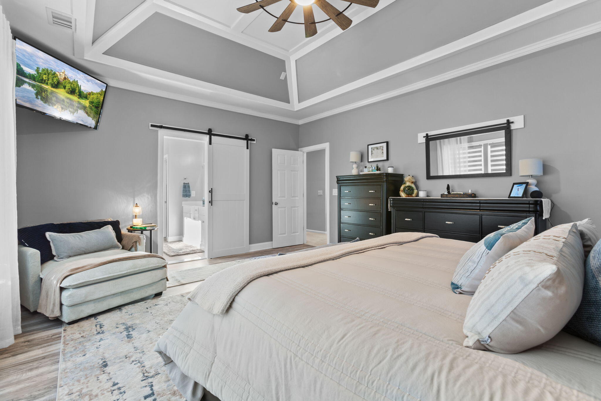 5203 Stonewall Drive