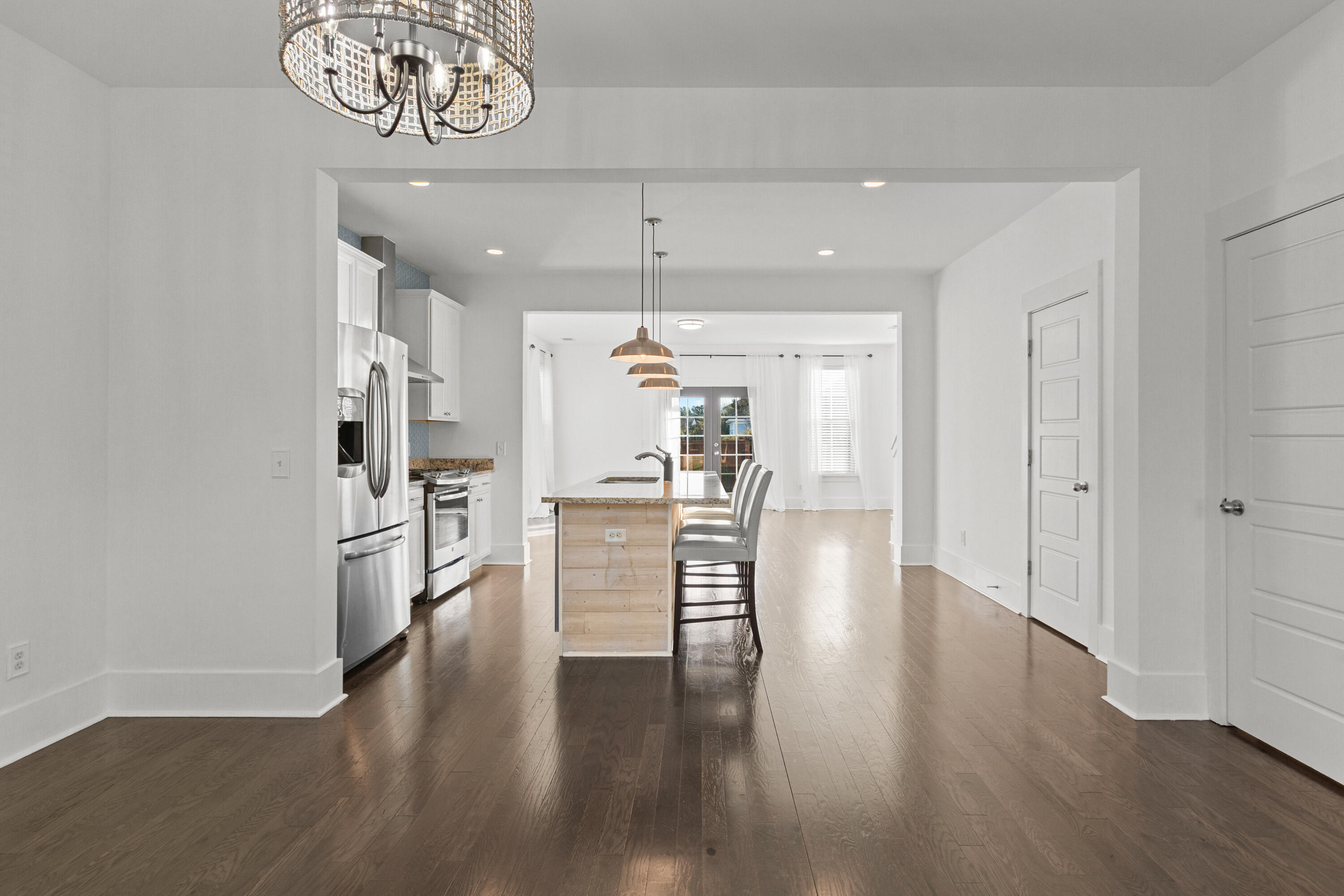 615 Long Meadow Street