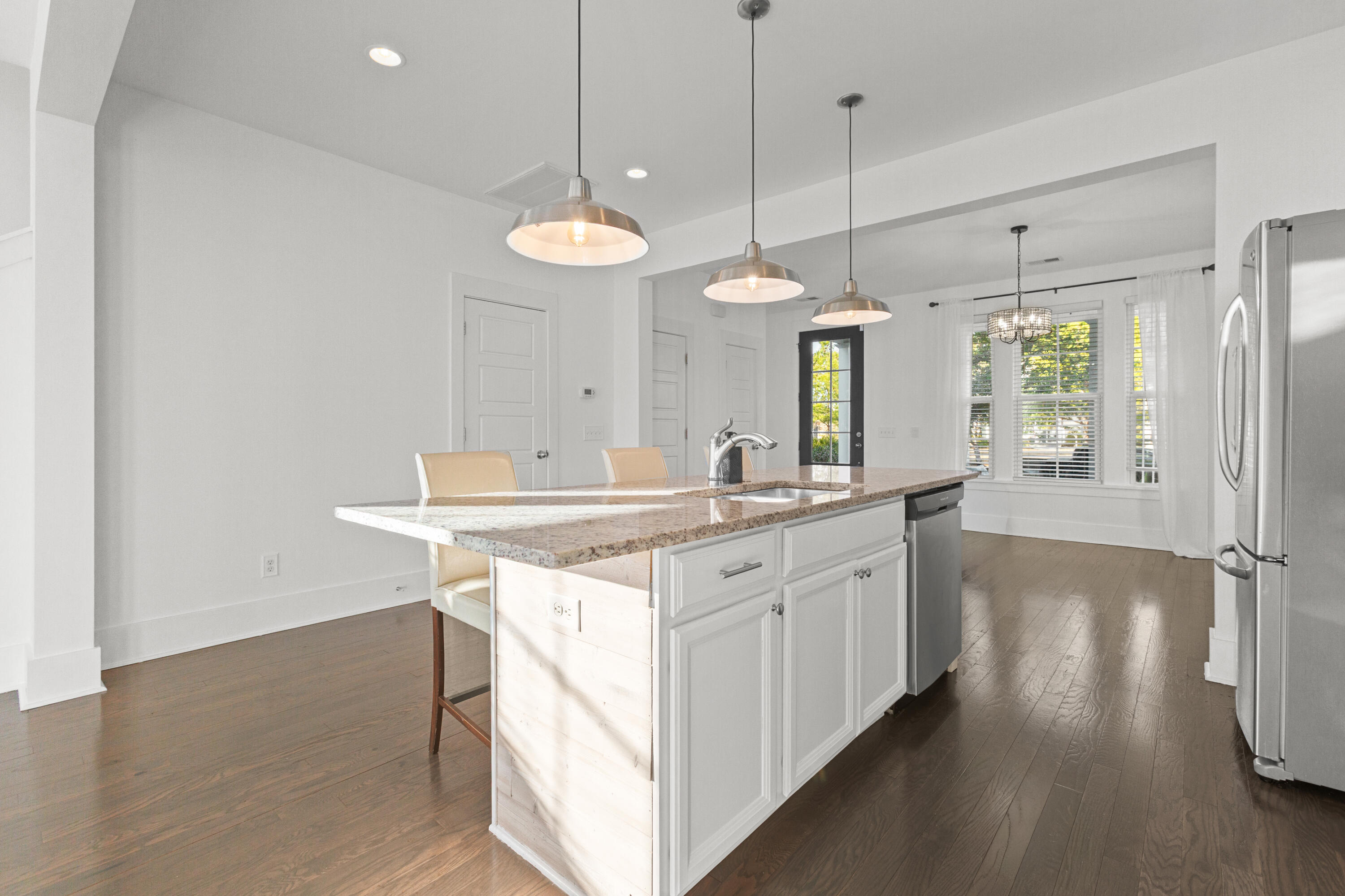 615 Long Meadow Street