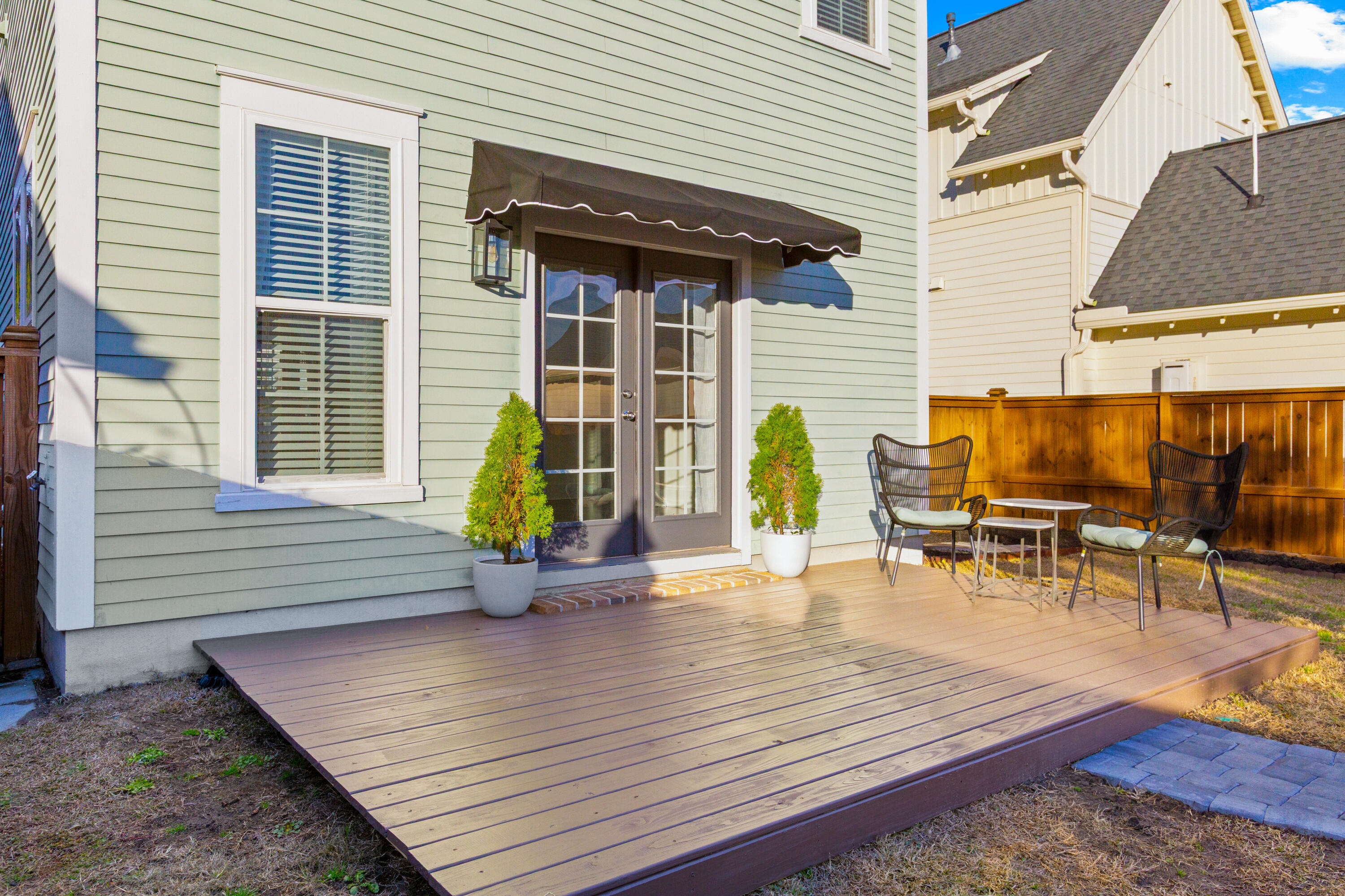 615 Long Meadow Street