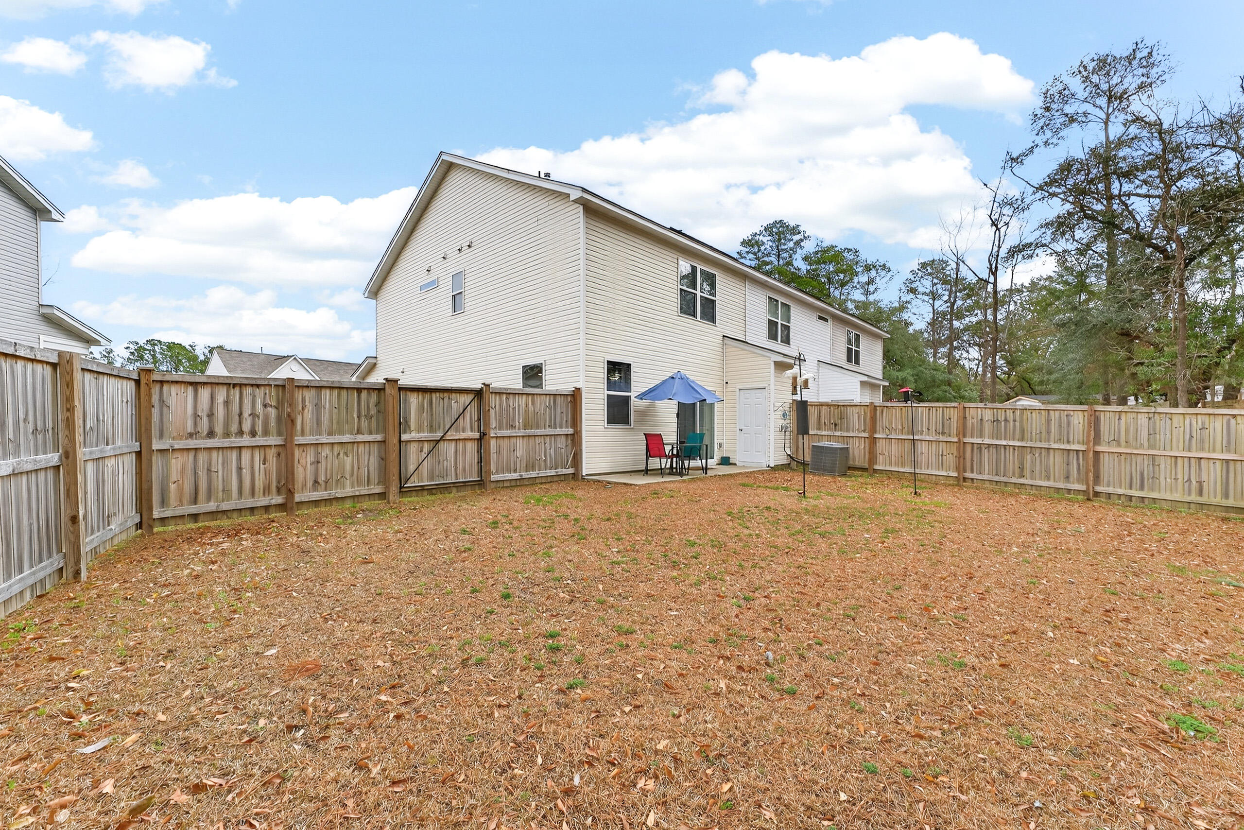 122 Spencer Circle