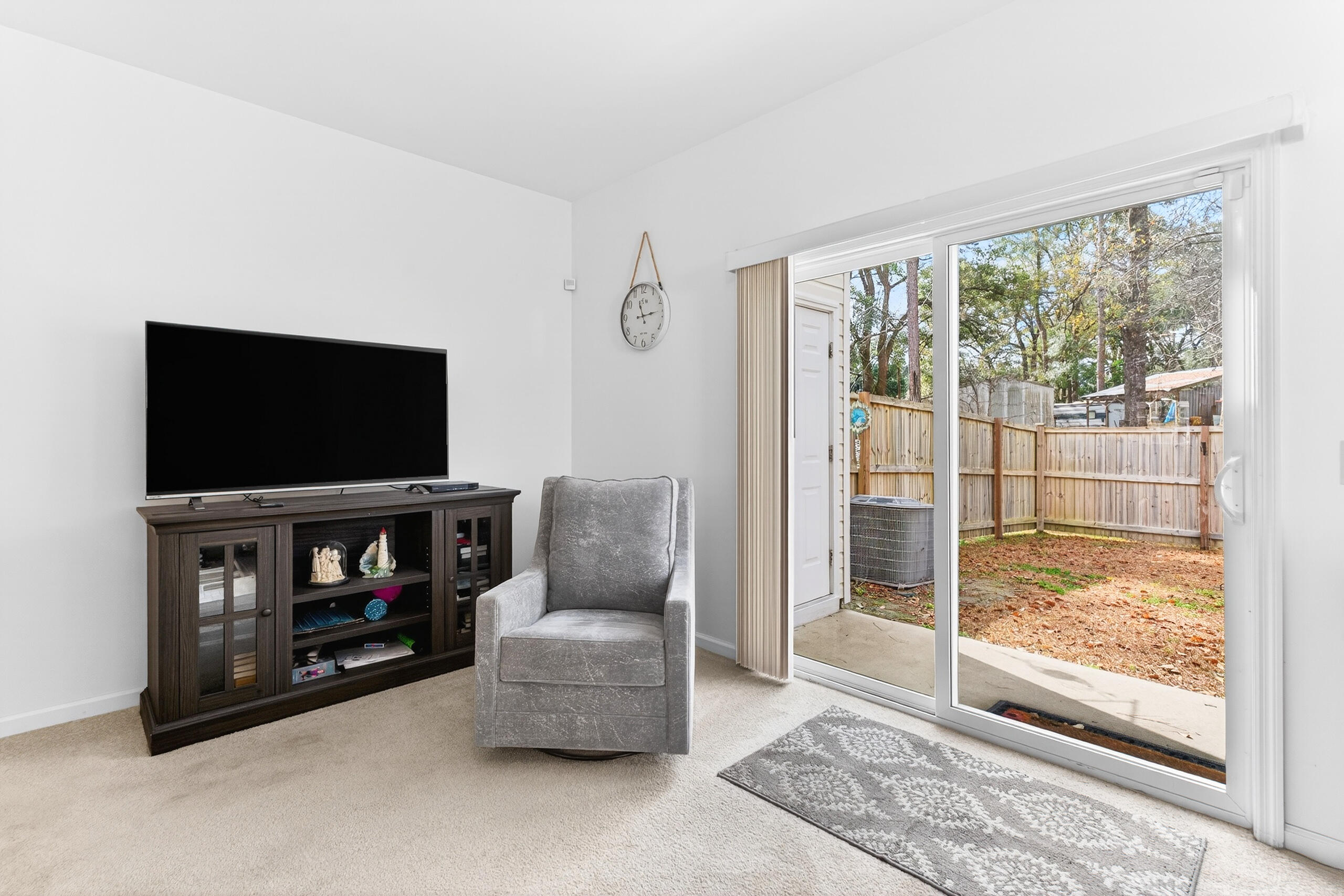 122 Spencer Circle