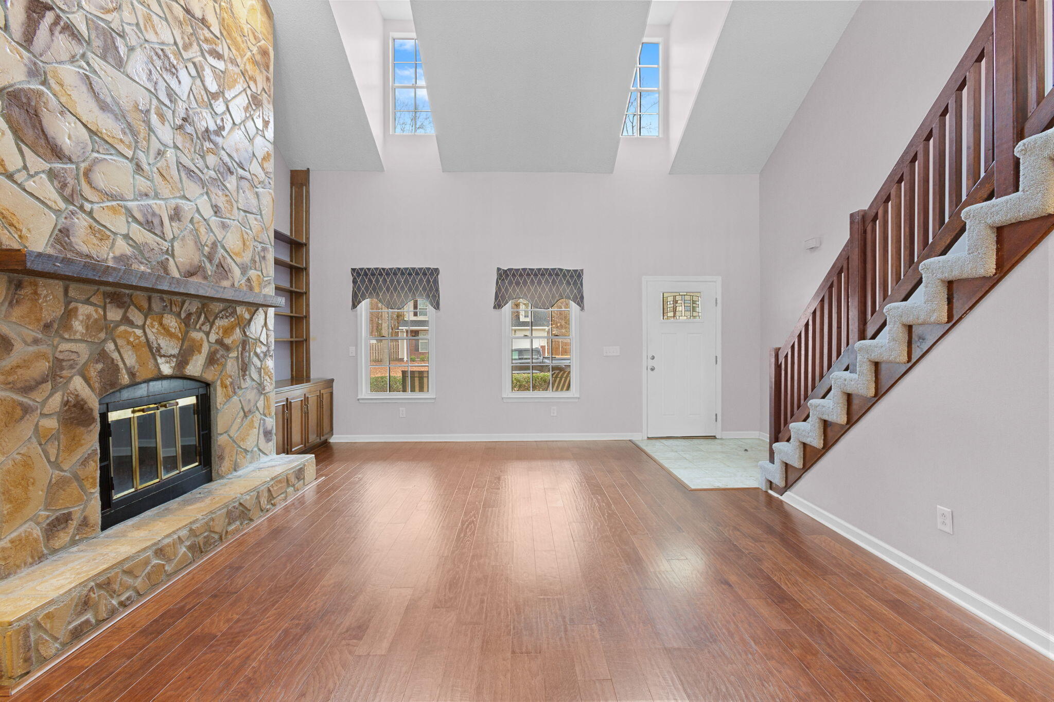 803 N Aylesbury Road