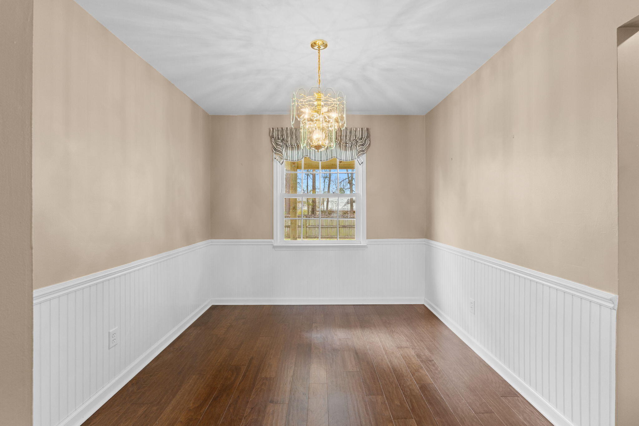 803 N Aylesbury Road