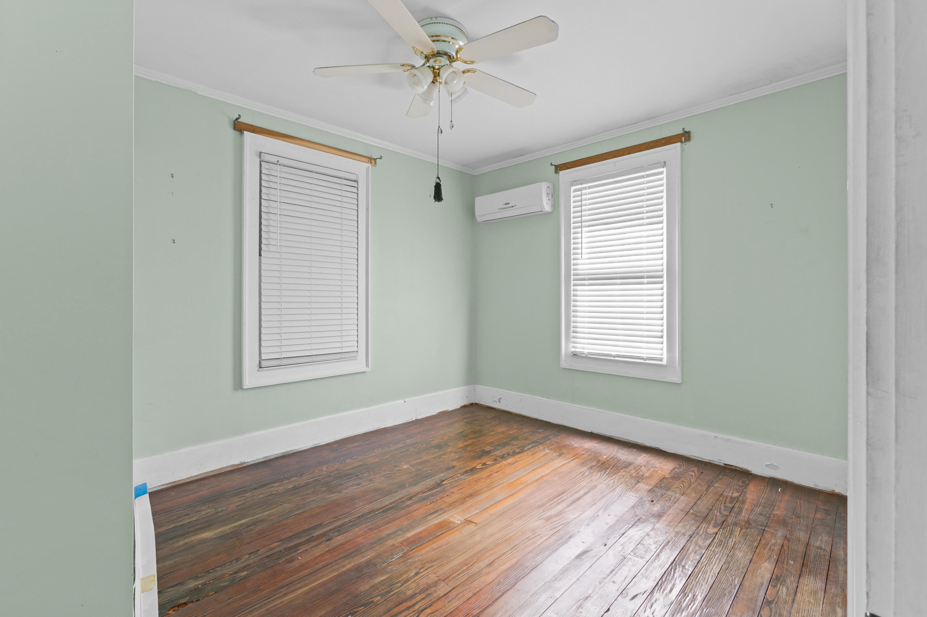 309 Heatley Street