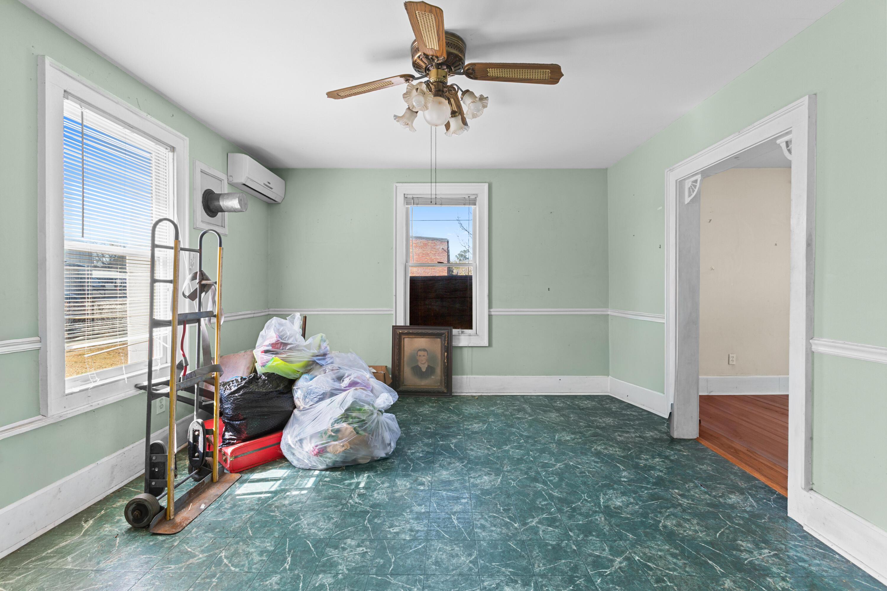 309 Heatley Street
