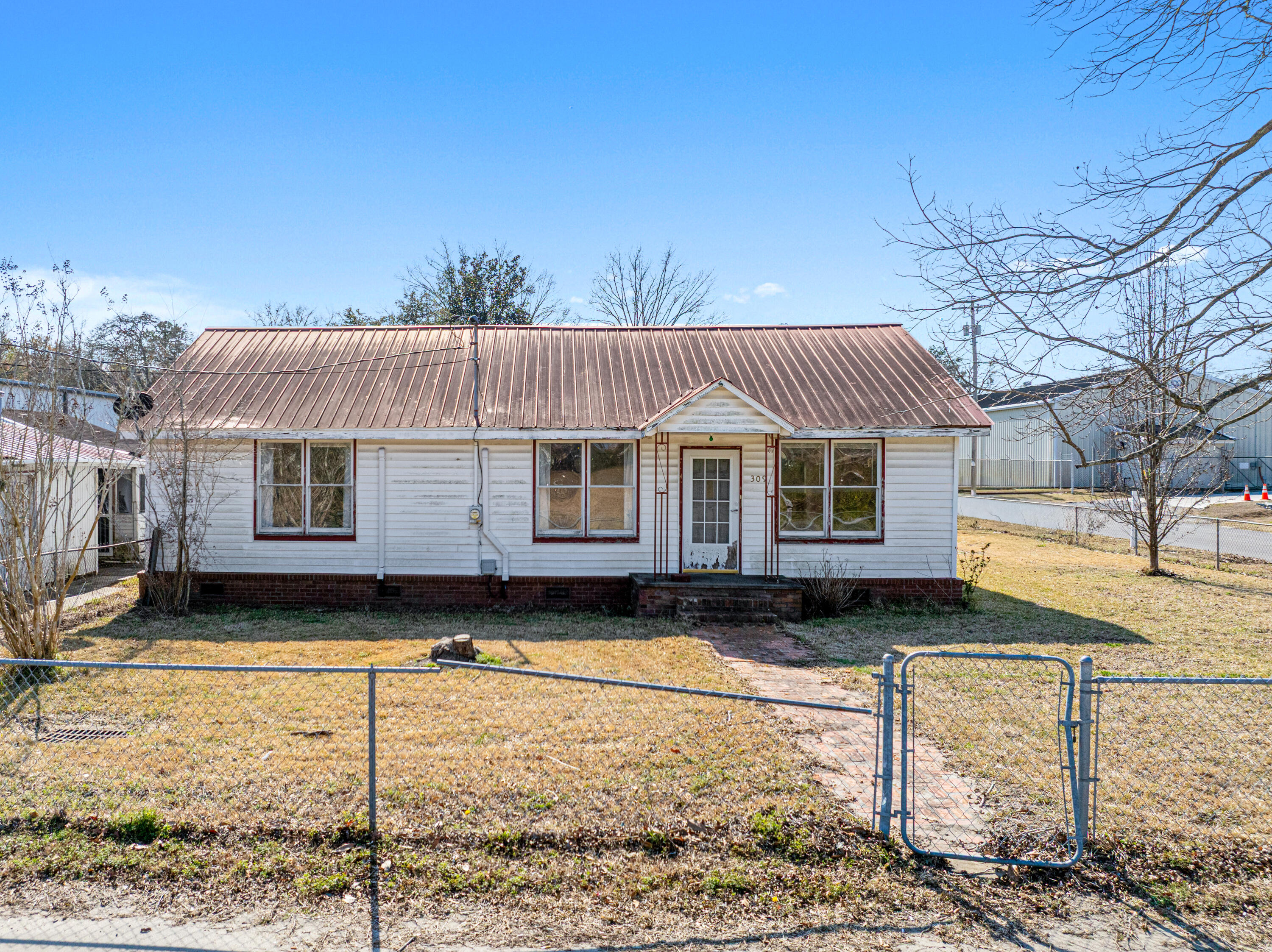 309 Heatley Street