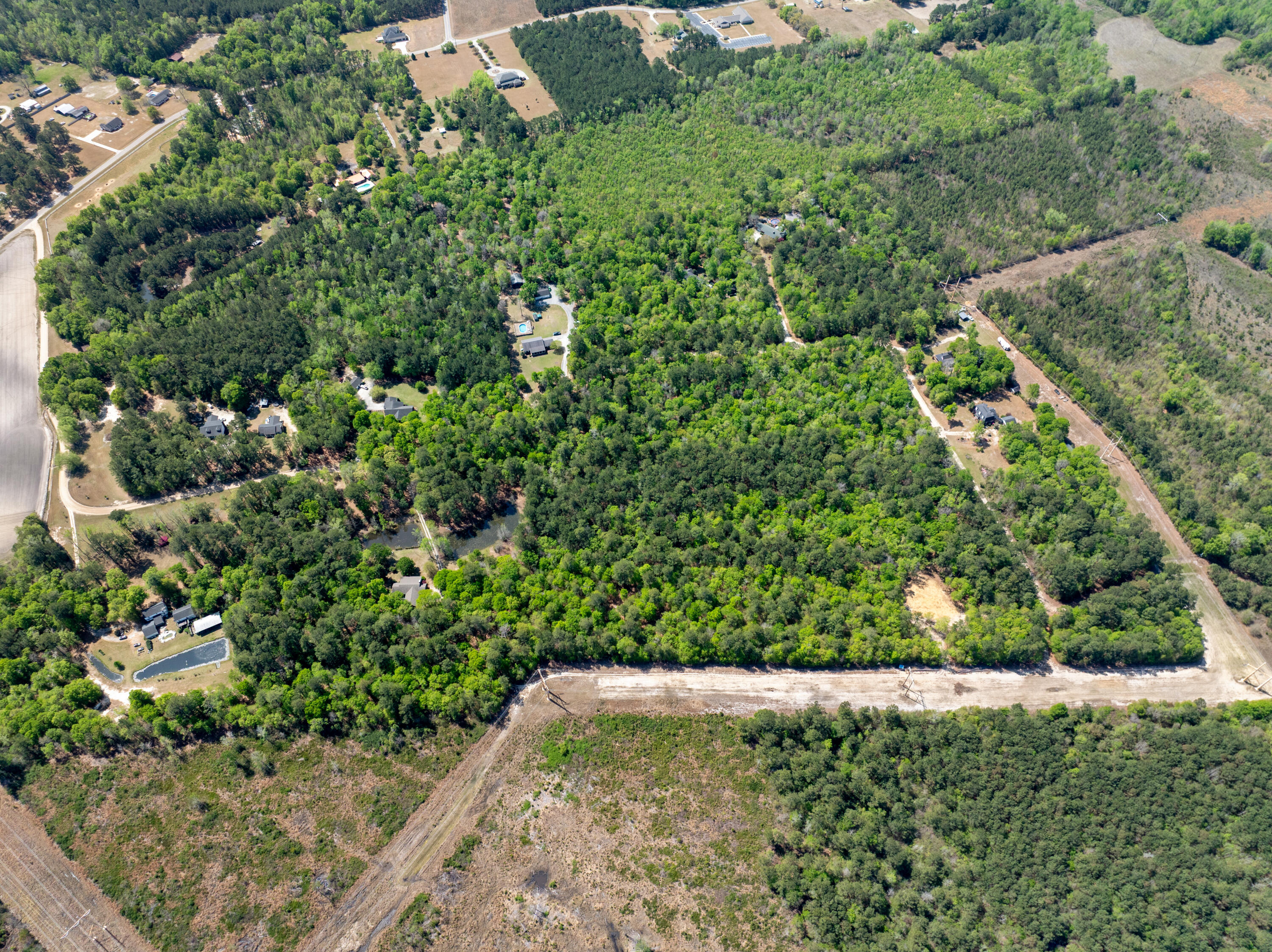4 Forest Place