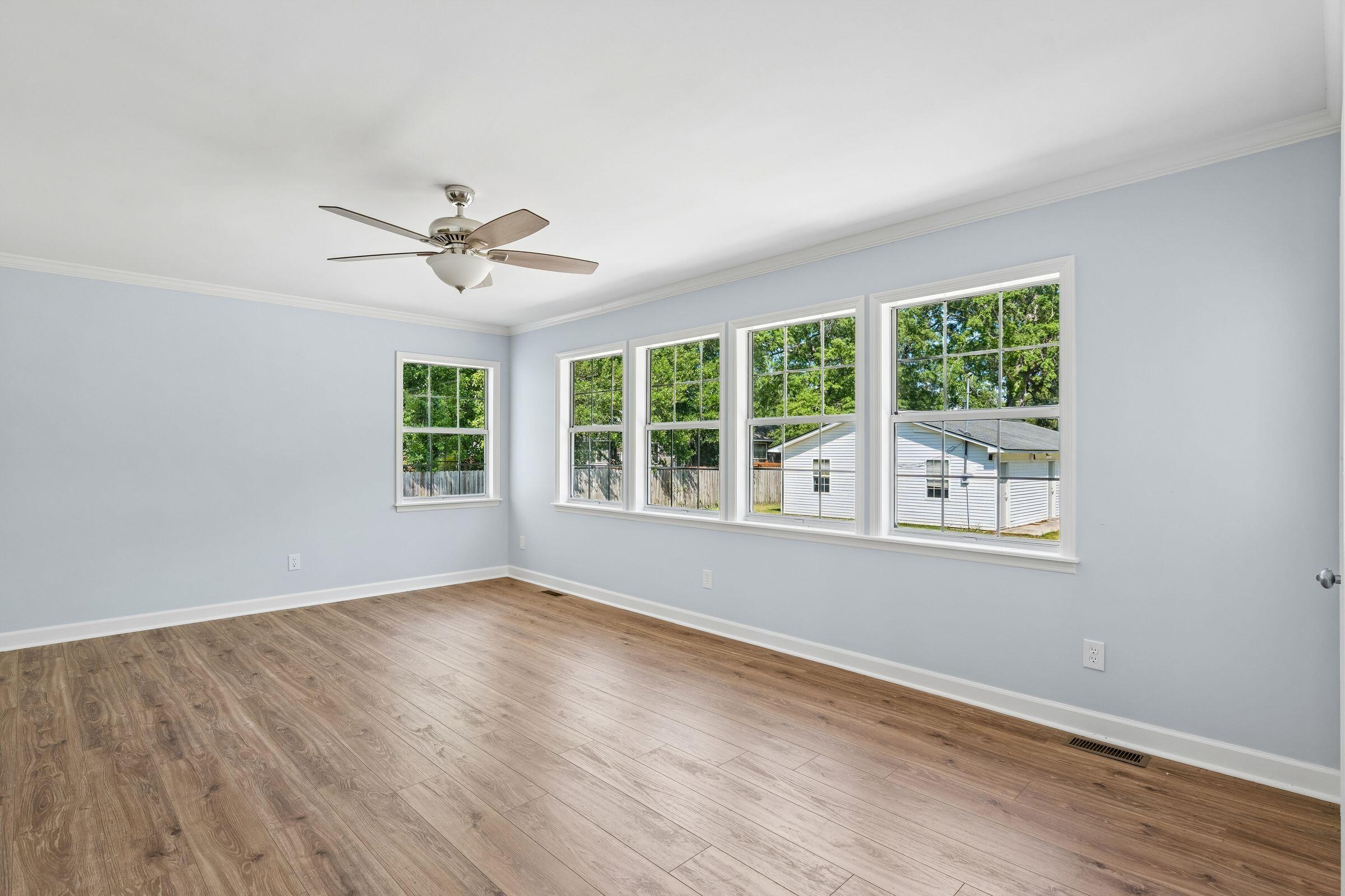 1004 Magnolia Lane