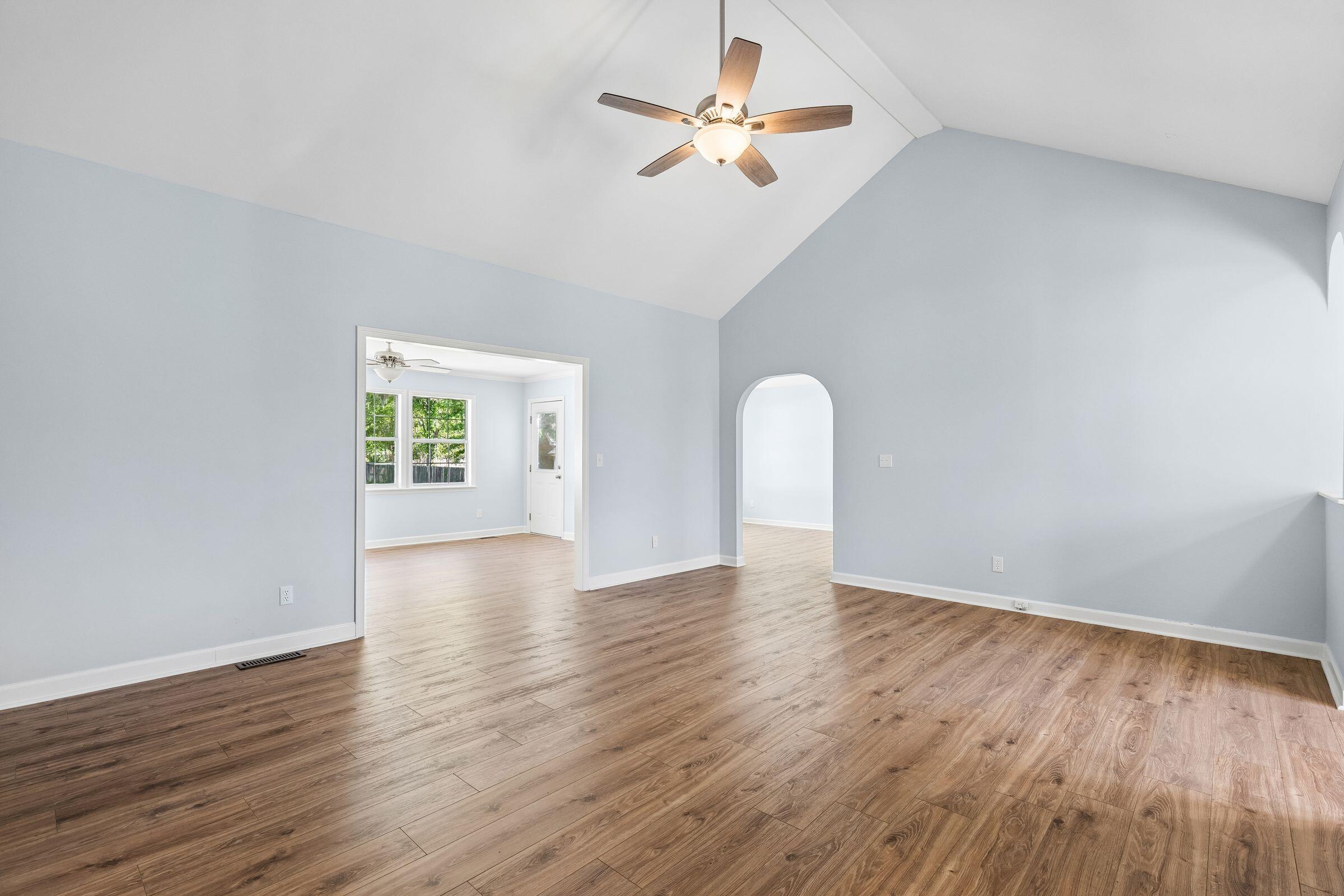 1004 Magnolia Lane