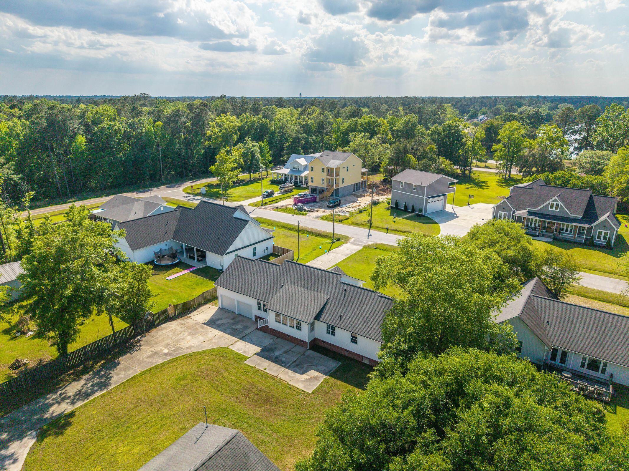1004 Magnolia Lane