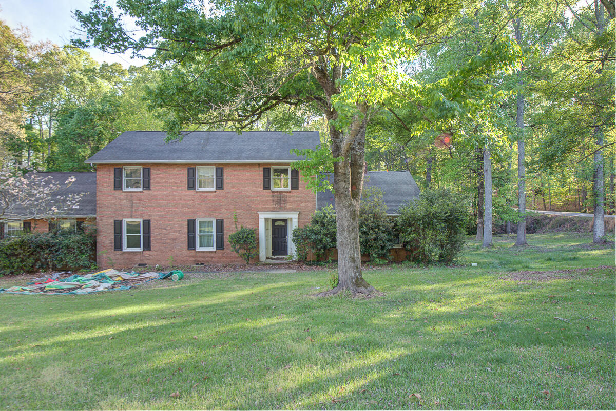 938 Sherwood Circle