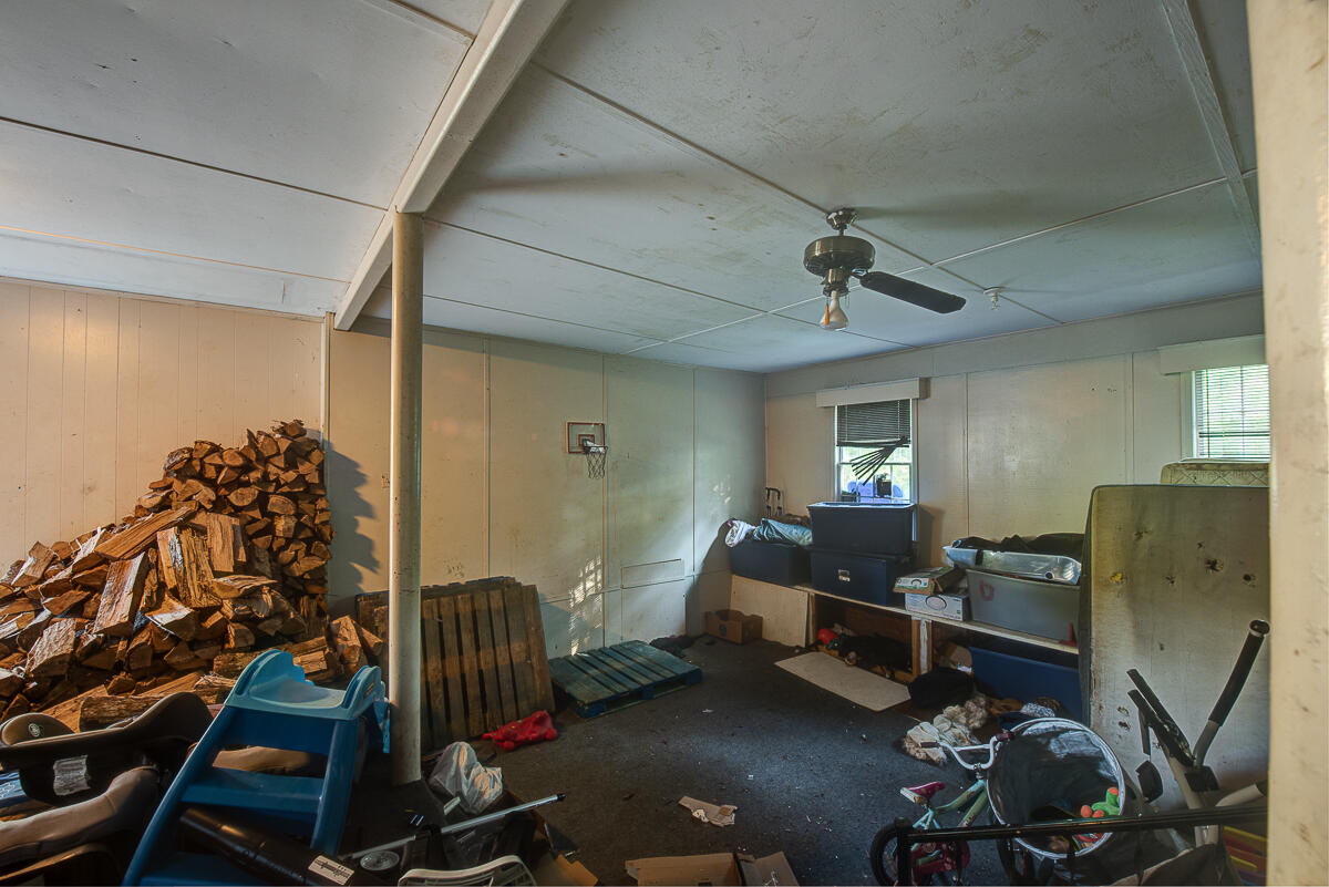 938 Sherwood Circle