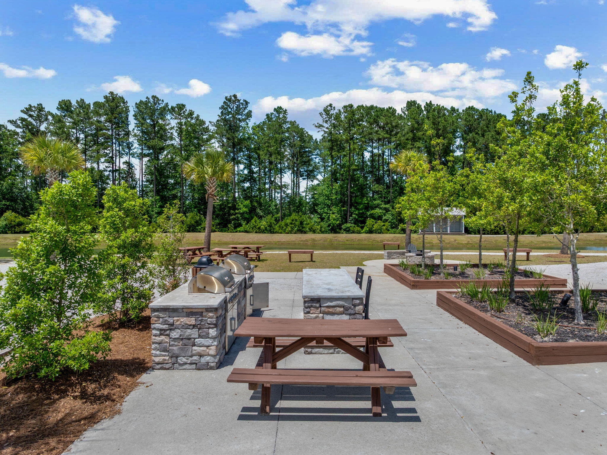 460 Cedarview Road