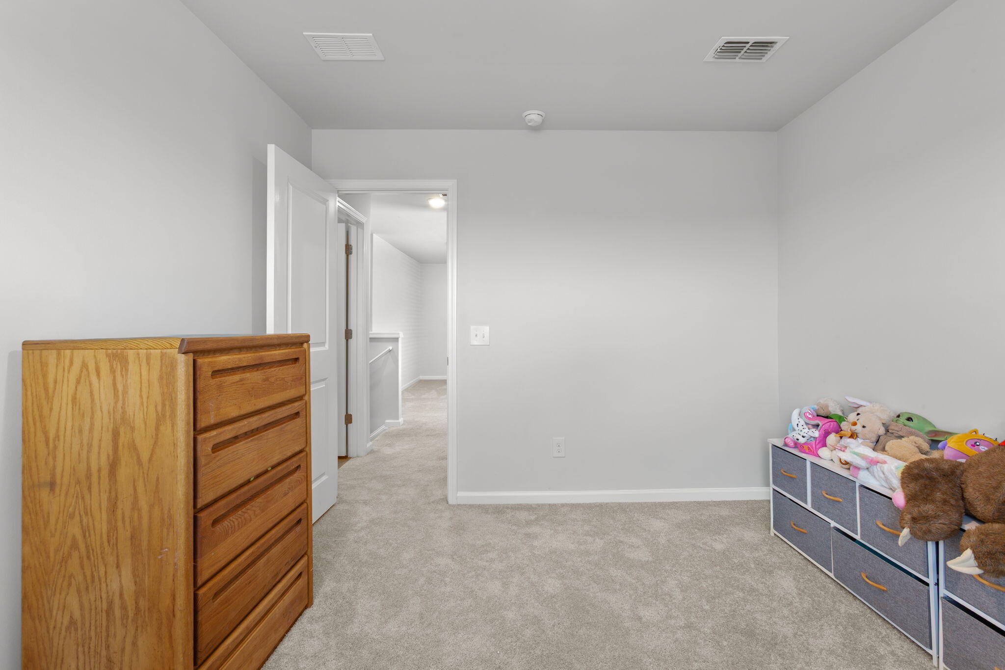 222 W Bradford Pointe Drive