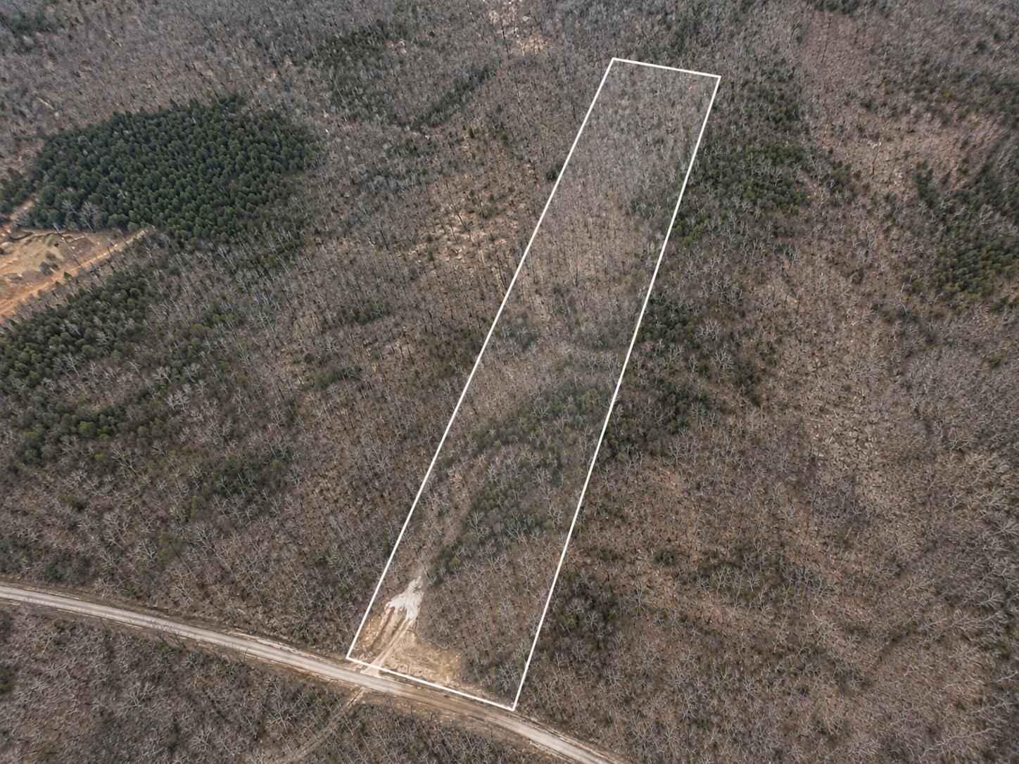 0 Rabbit Den Road