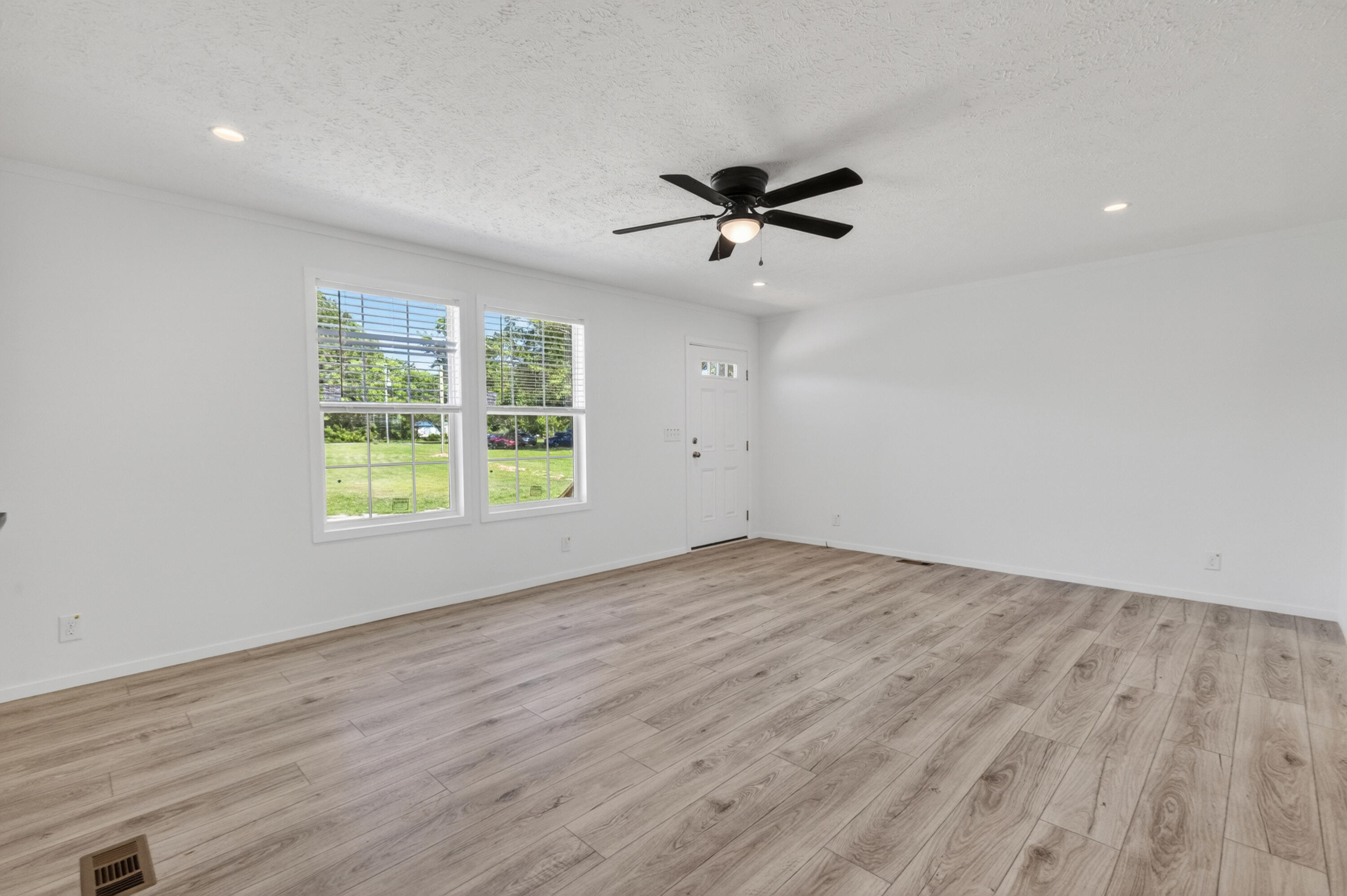 743 Roscoe Court