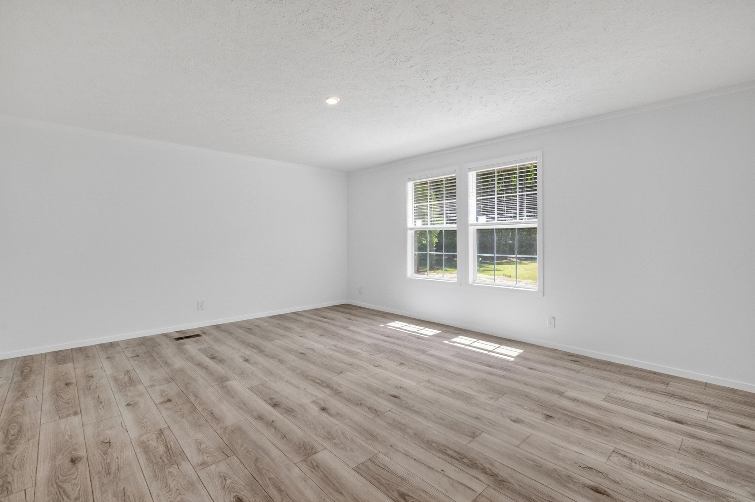 743 Roscoe Court