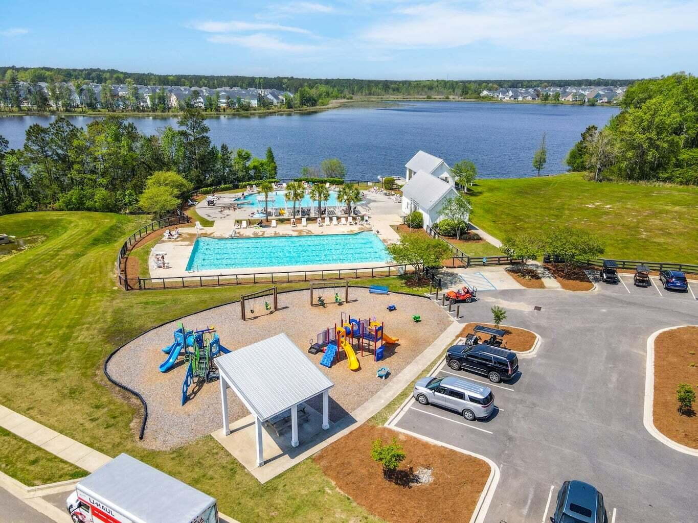 524 Trotters Lane
