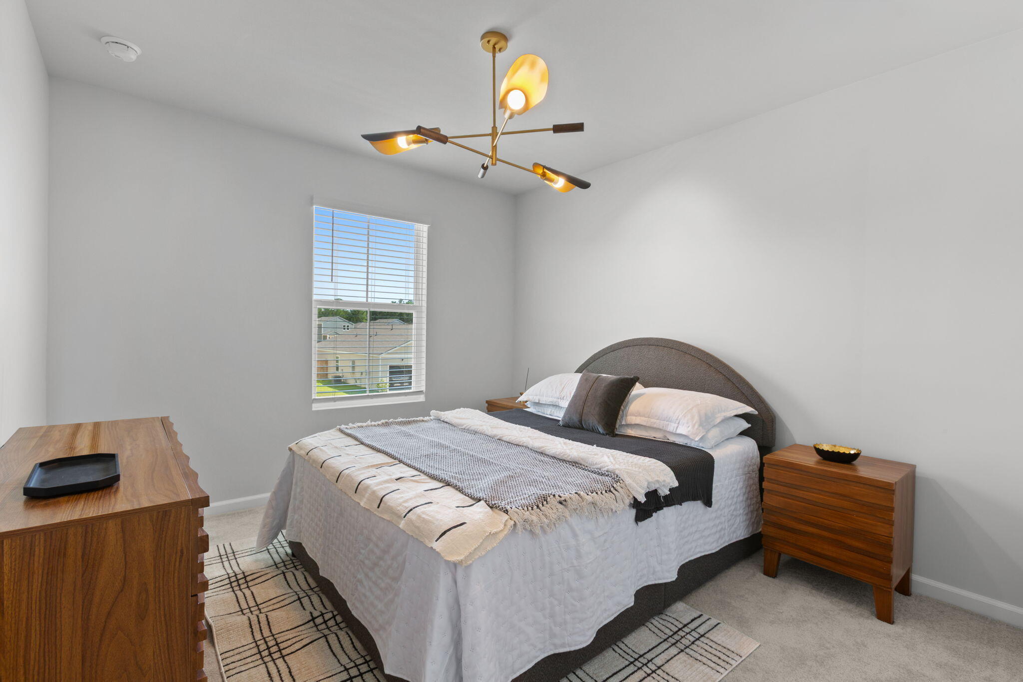 746 Meadowbrook Lane