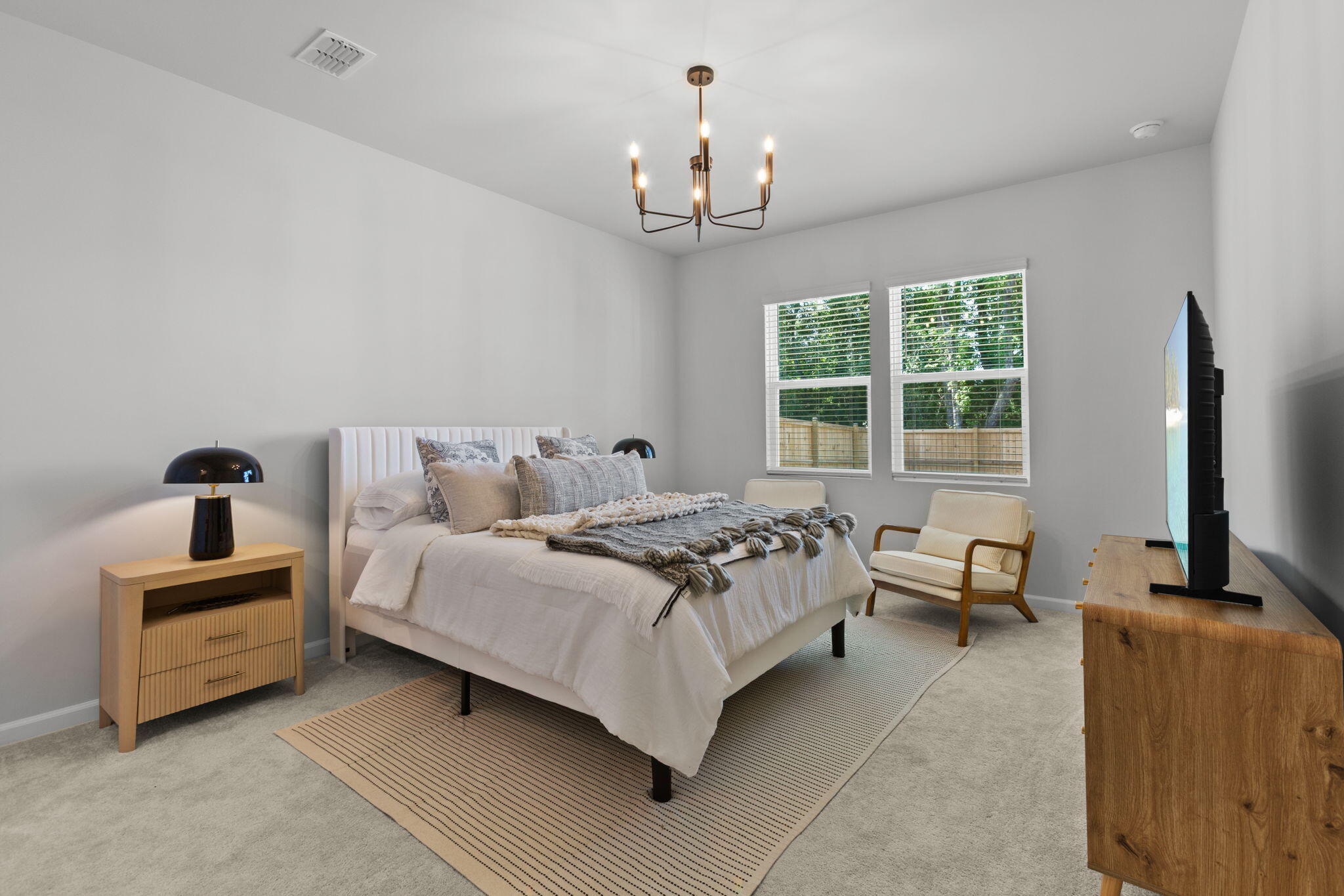 746 Meadowbrook Lane