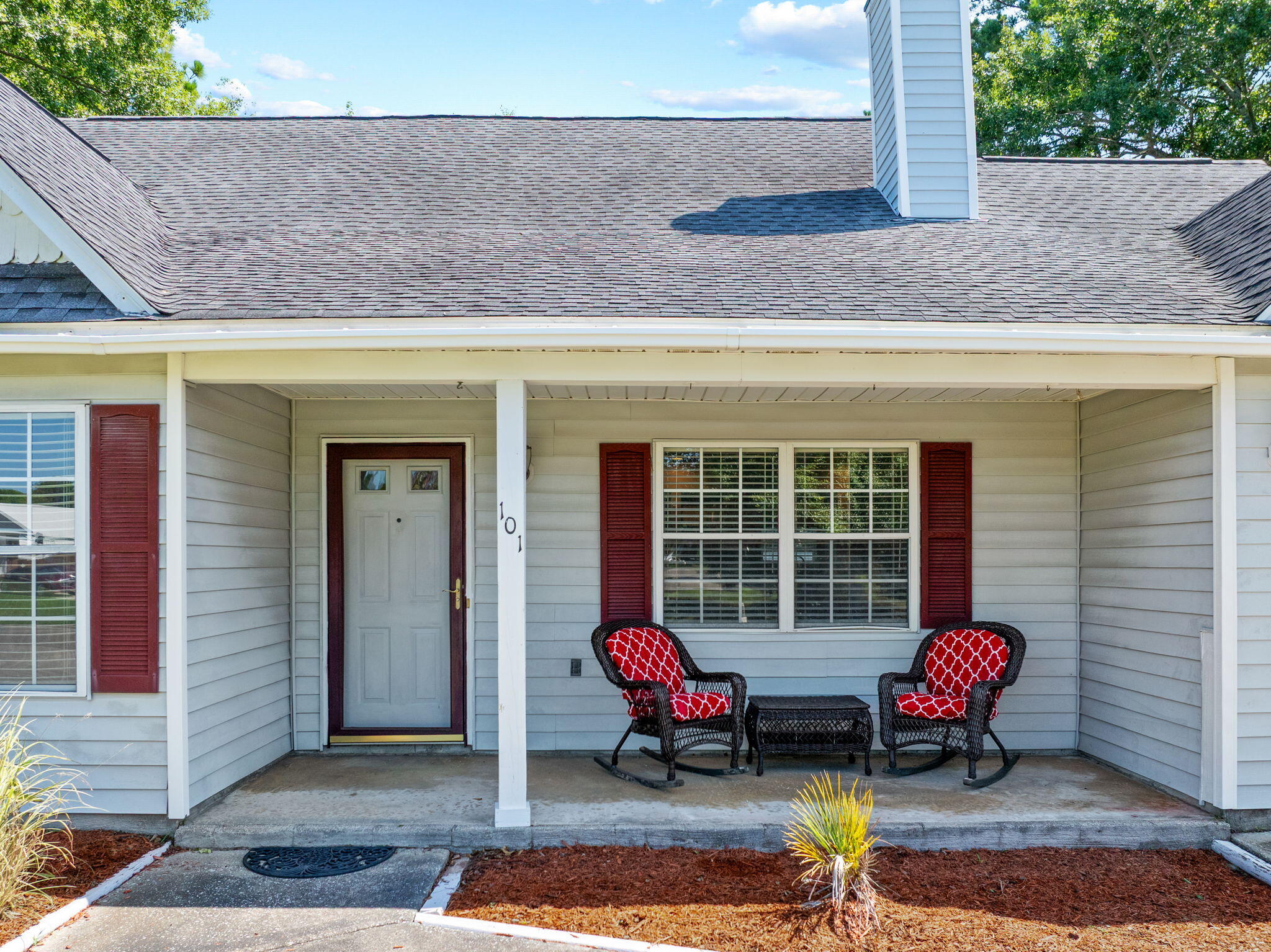 101 Santee Court