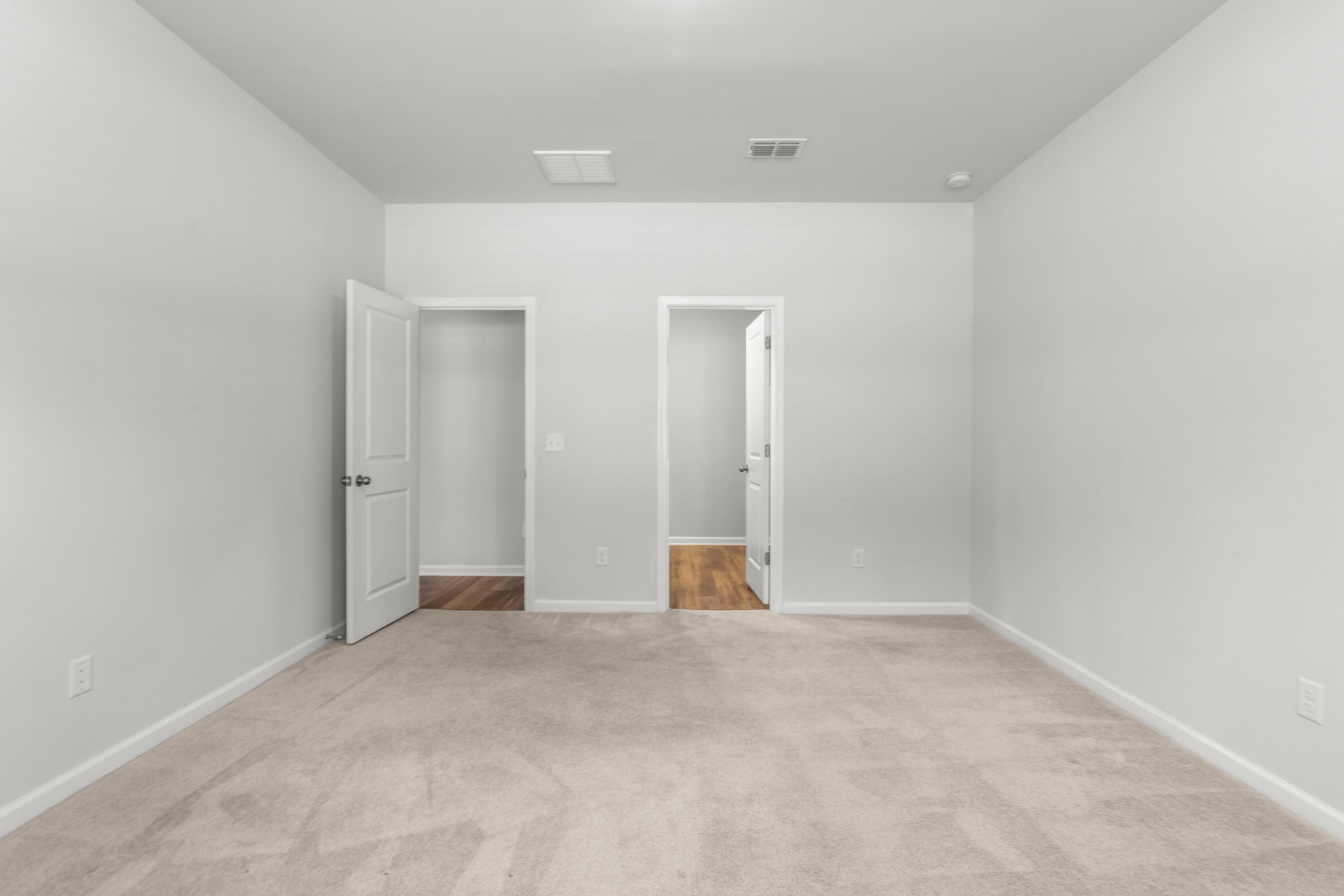 293 W Bradford Pointe Drive