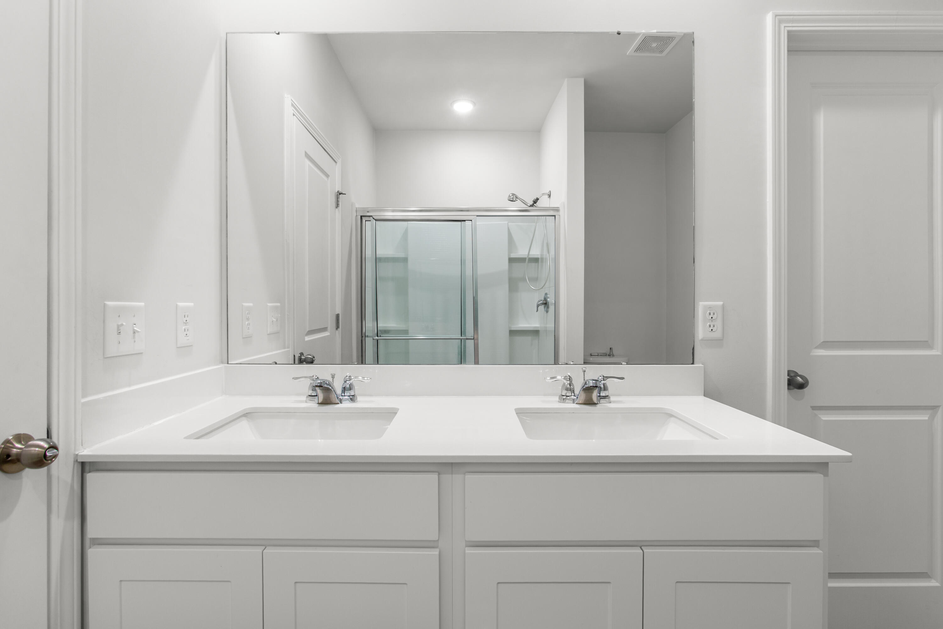 293 W Bradford Pointe Drive