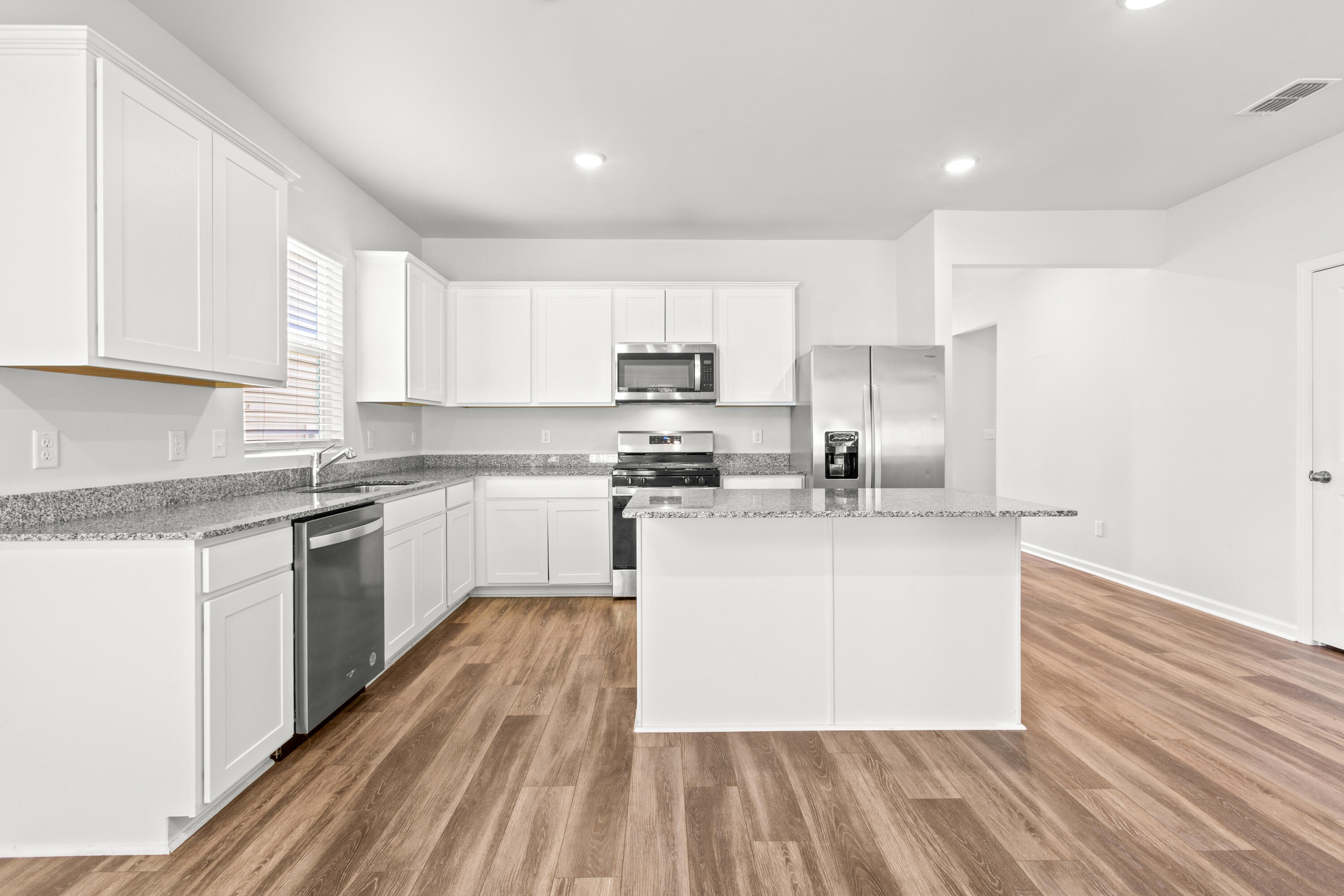 293 W Bradford Pointe Drive
