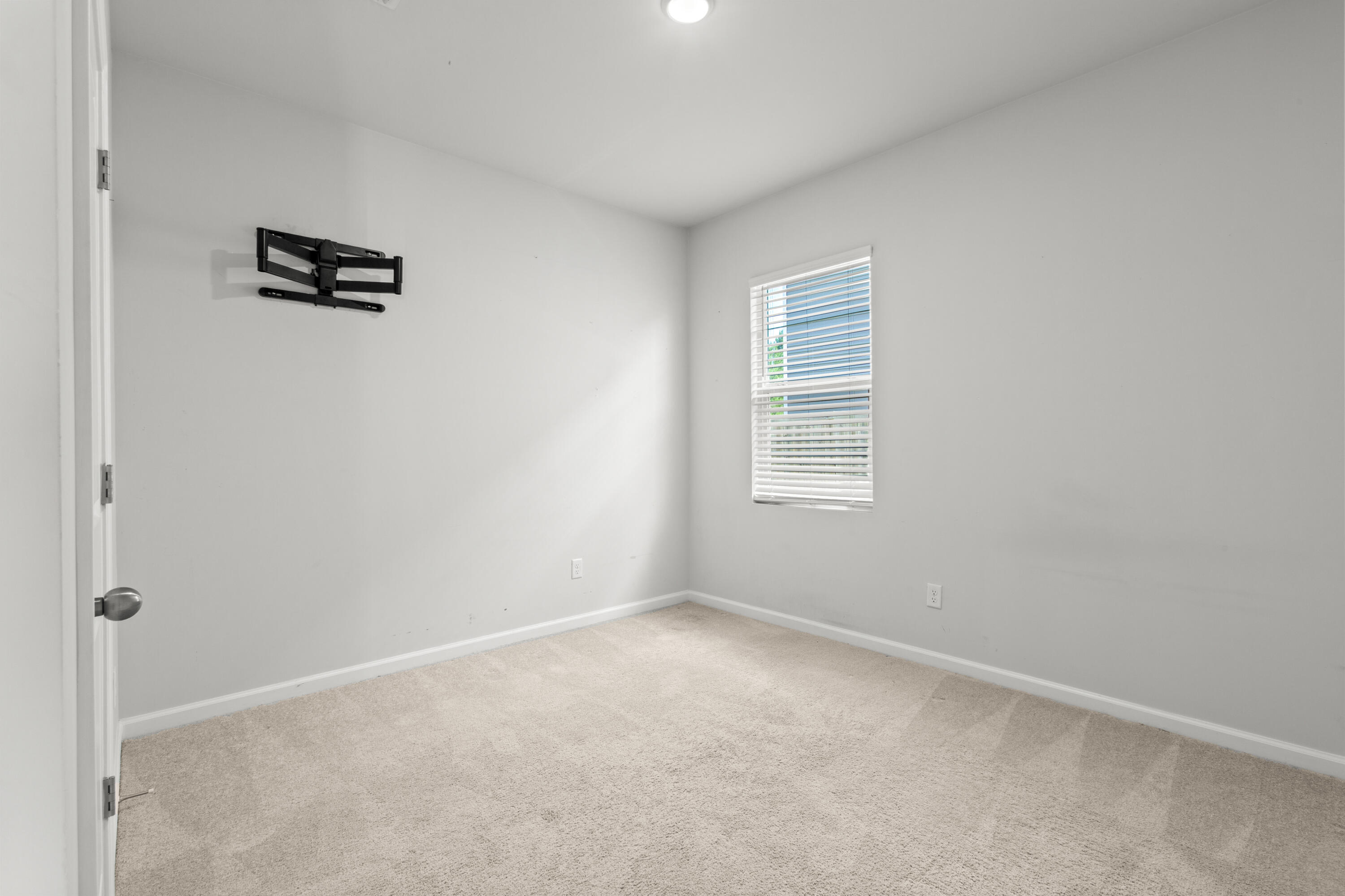 293 W Bradford Pointe Drive