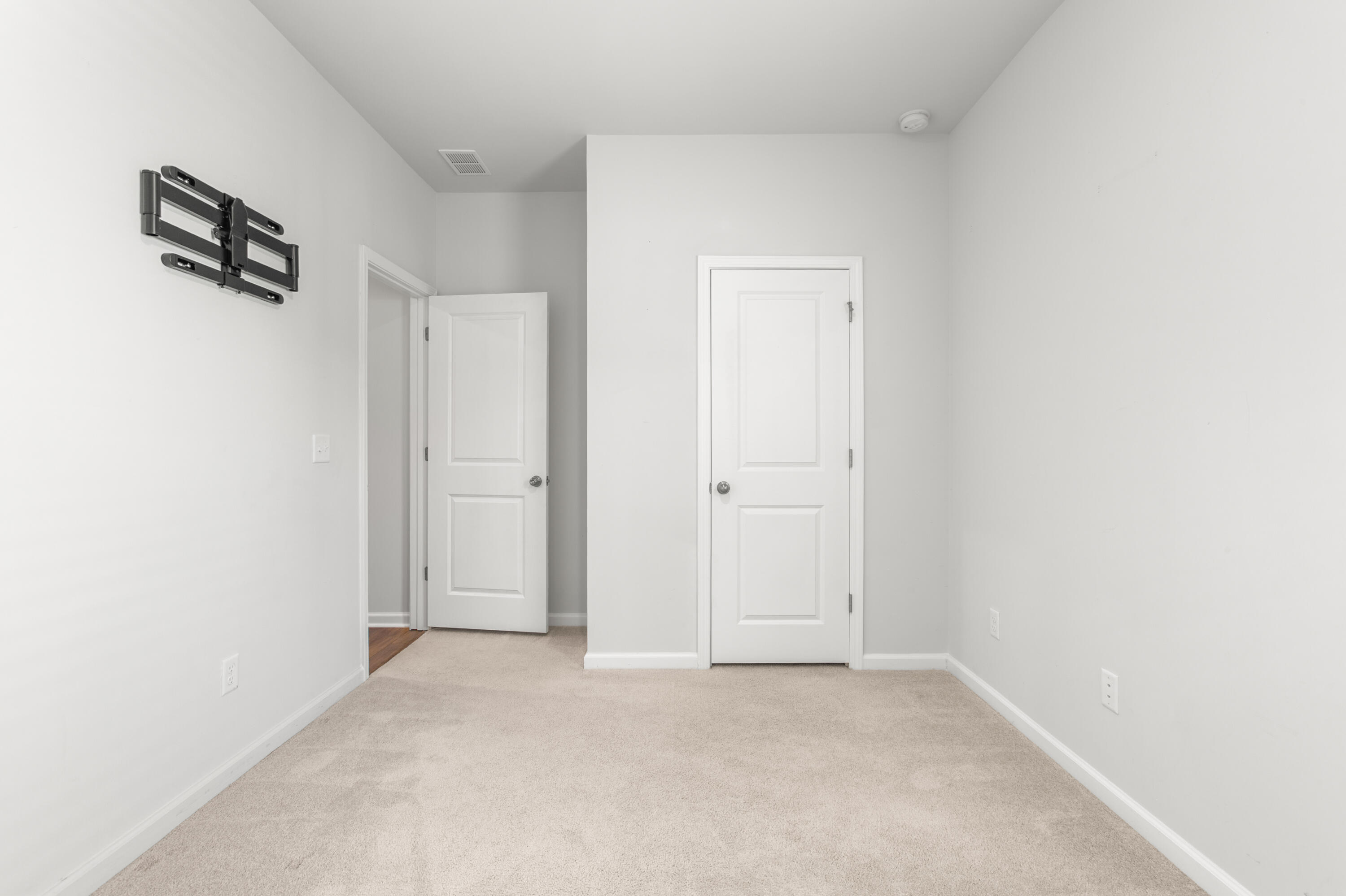 293 W Bradford Pointe Drive