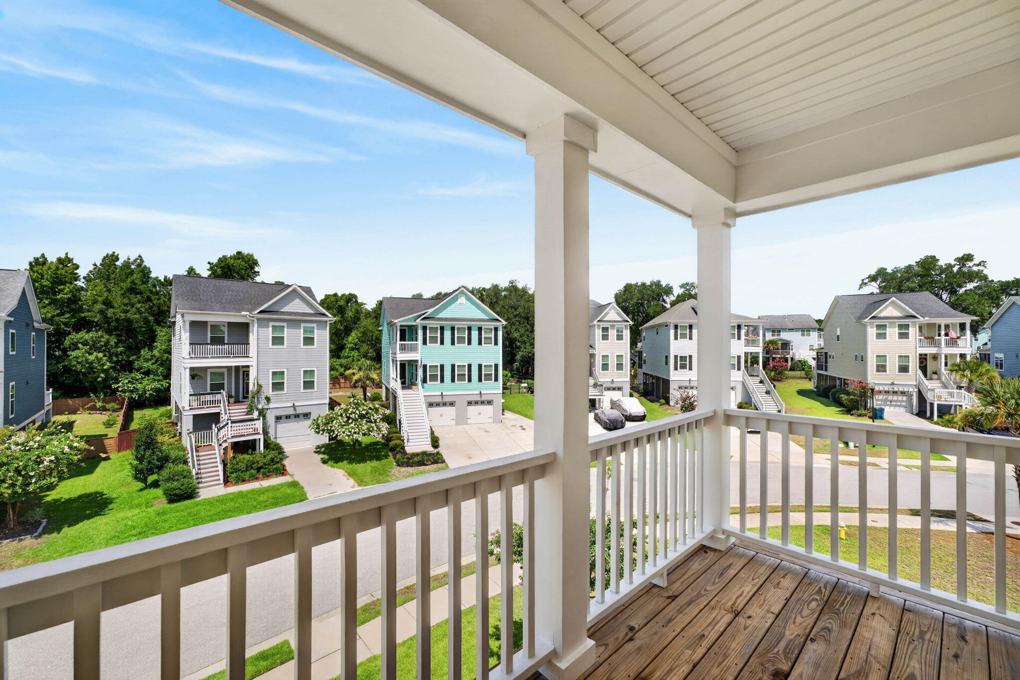 409 Topsail Court
