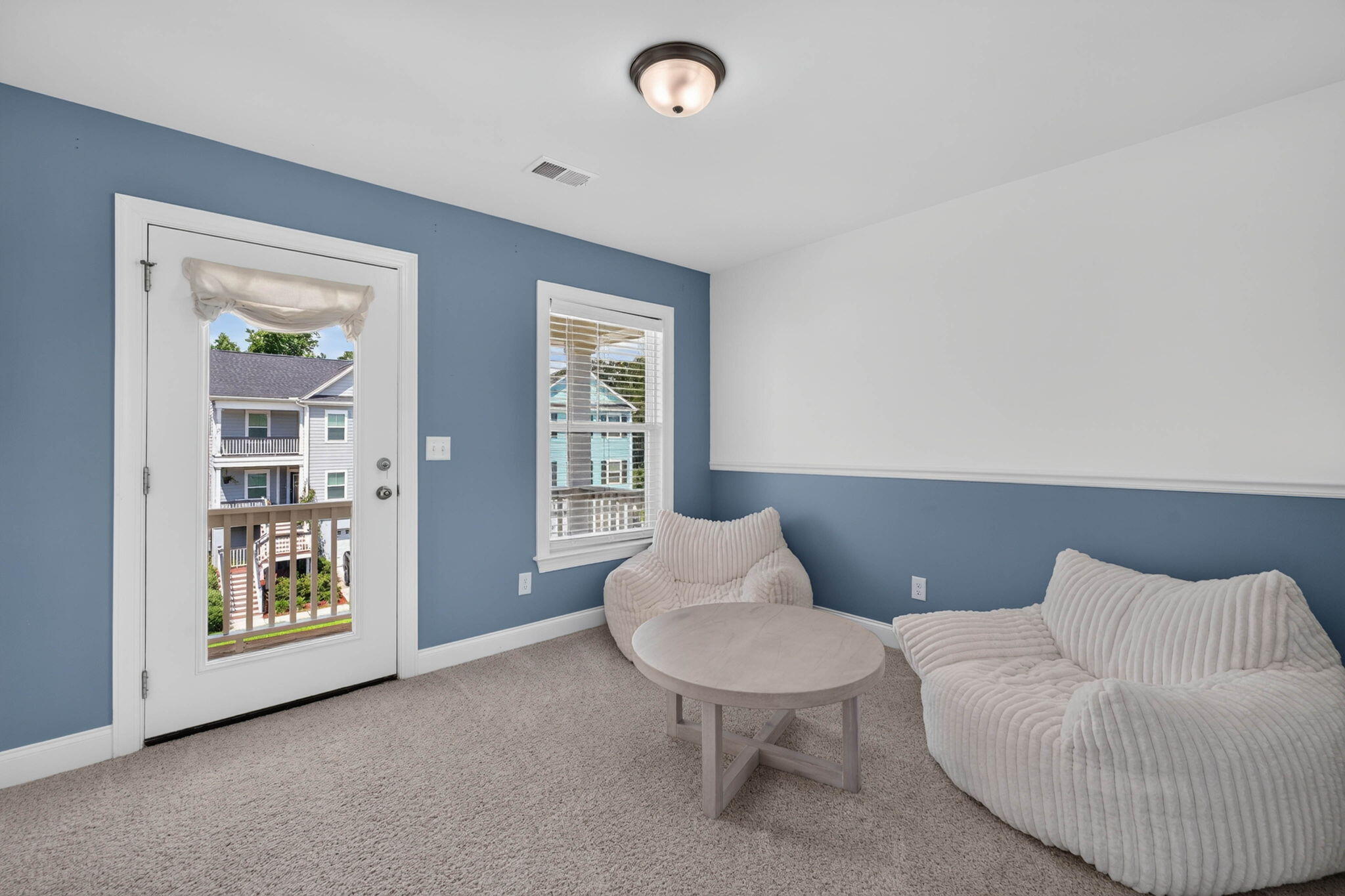 409 Topsail Court